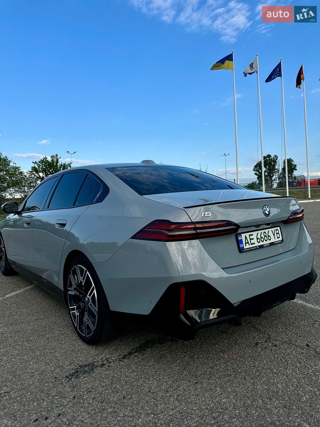 BMW i5 2023 VIN WBY33FK03RCR20106 фото оголошення 25 з 34