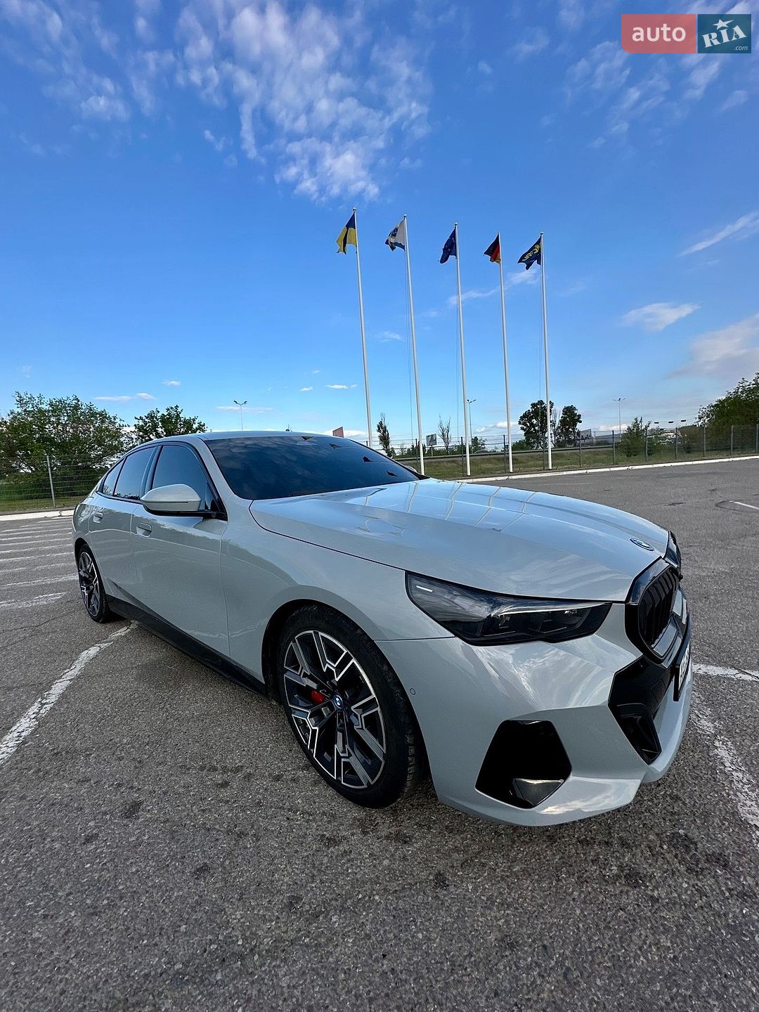 BMW i5 2023 VIN WBY33FK03RCR20106 фото оголошення 28 з 34