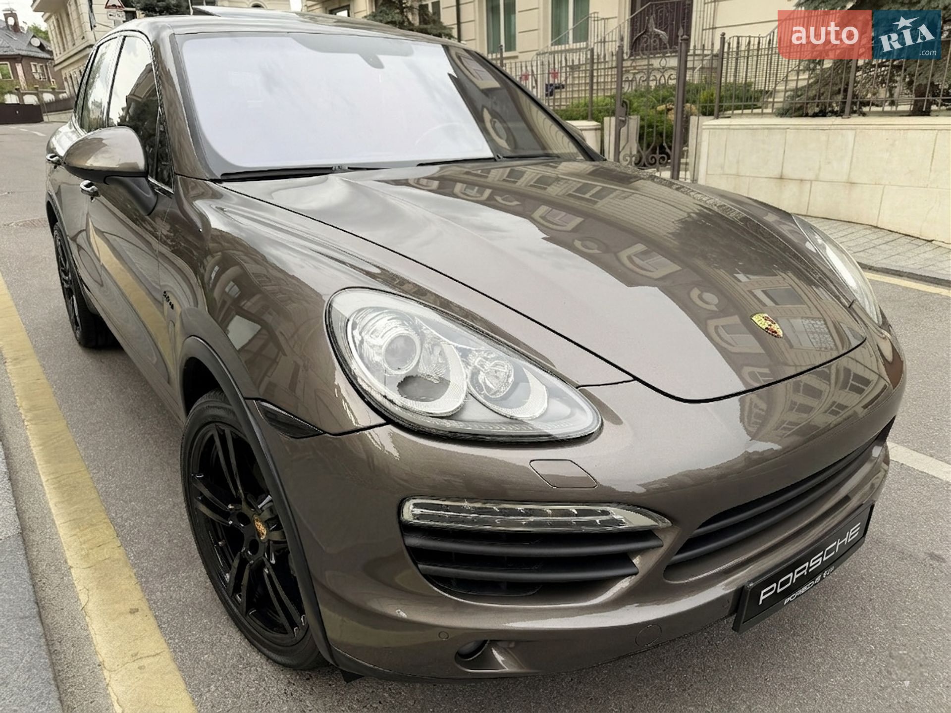 Porsche Cayenne 2011 VIN WP1AE2A21BLA98855 фото оголошення 10 з 78