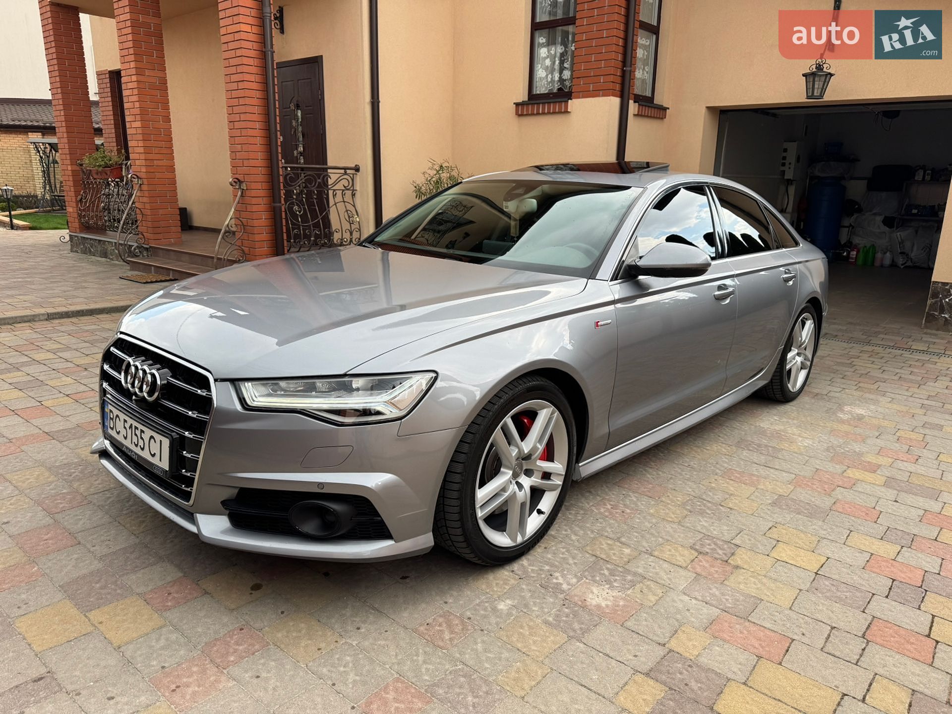 Audi A6 2016 VIN WAUFGAFC6GN152856 фото оголошення 5 з 66