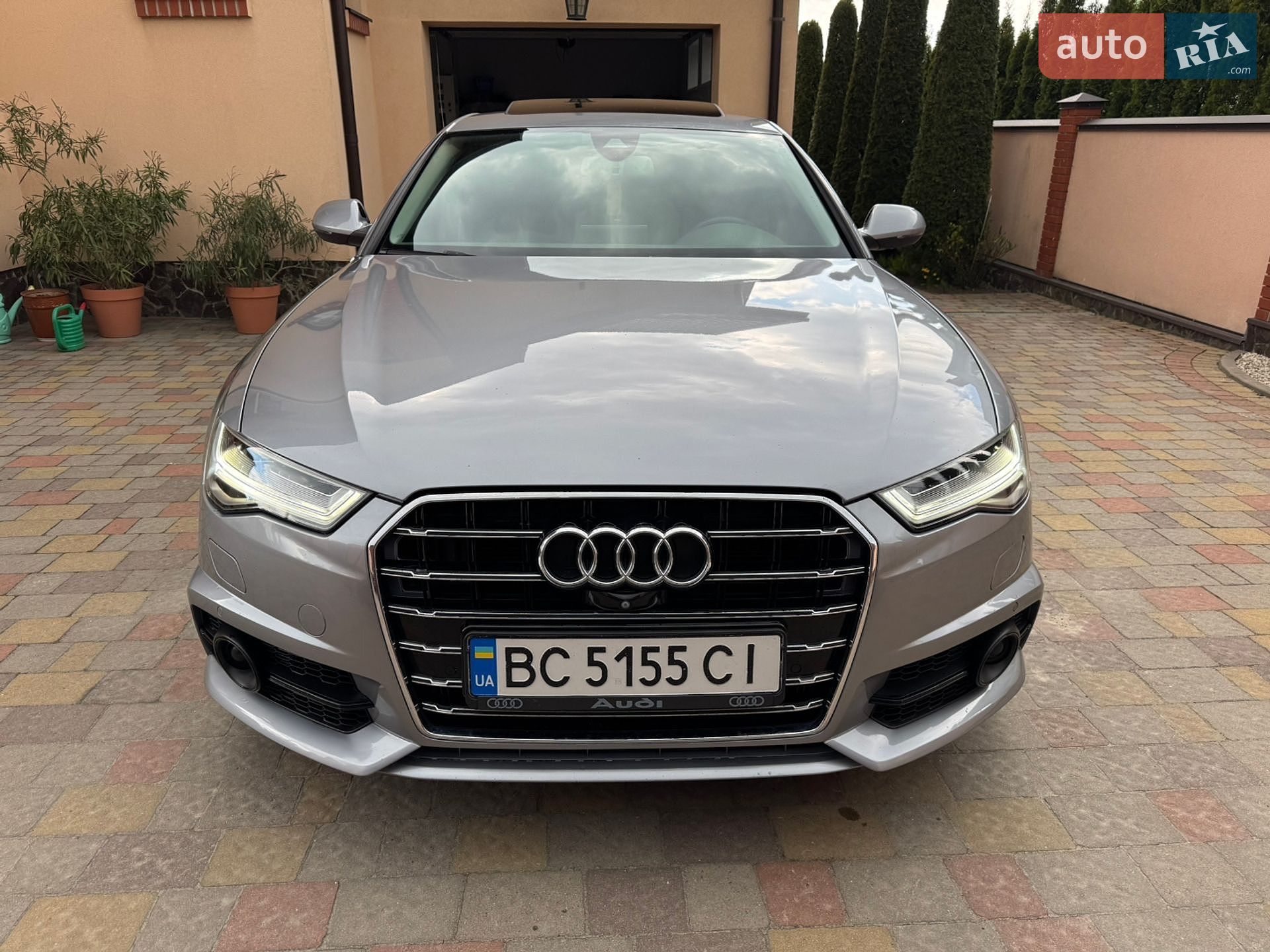 Audi A6 2016 VIN WAUFGAFC6GN152856 фото оголошення 41 з 66