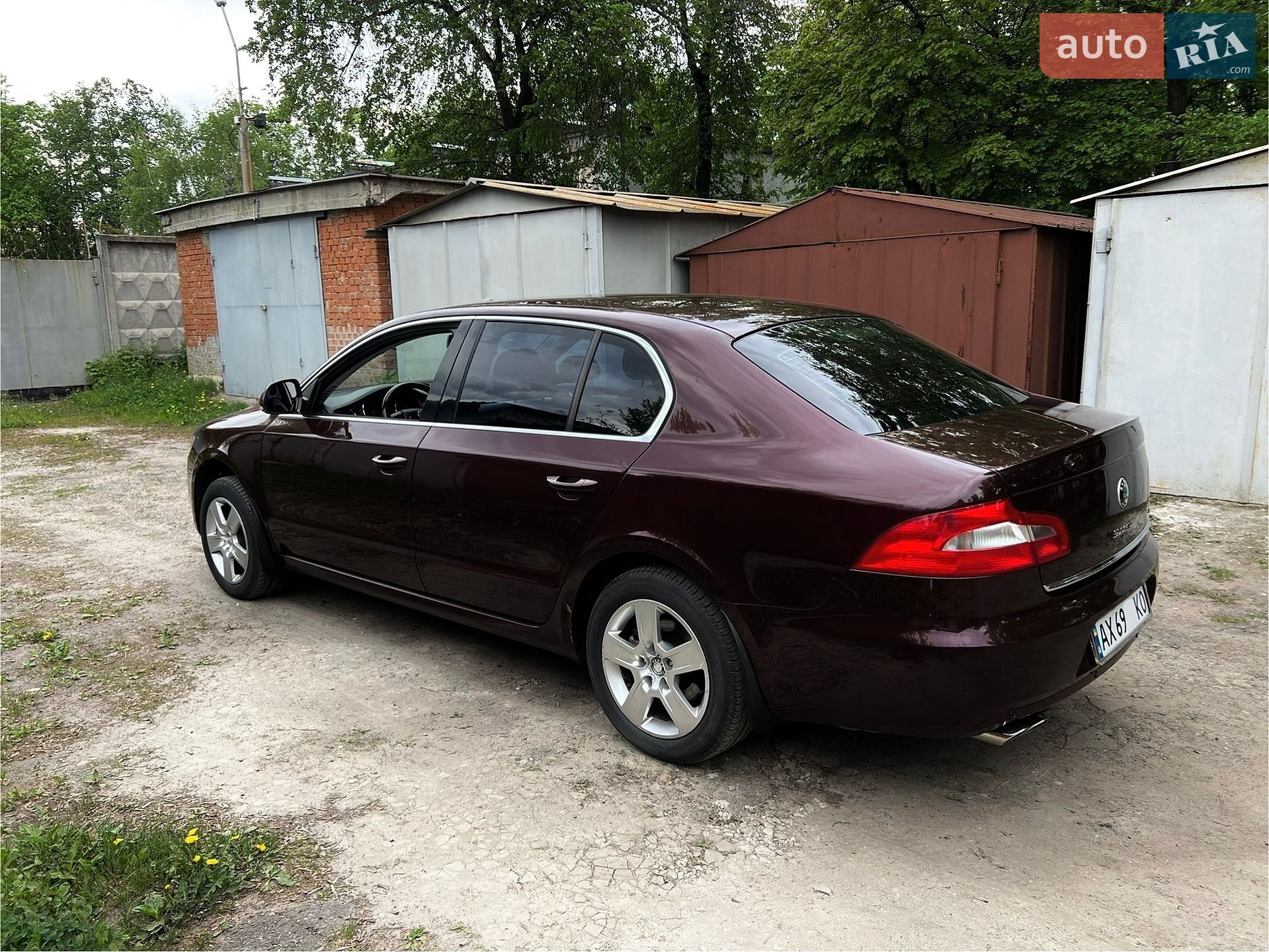 Skoda Superb 2011 VIN TMBAB43T7BB300650 фото оголошення 34 з 47