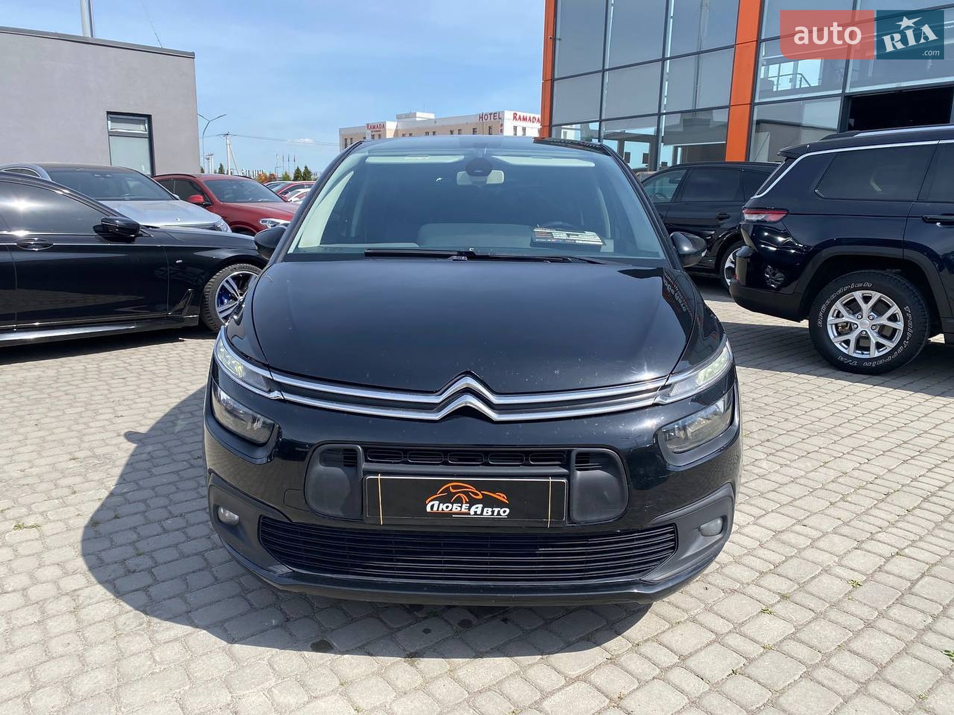 Citroen C4 Picasso 2017 VIN VF73ABHZTGJ896984 фото оголошення 2 з 27