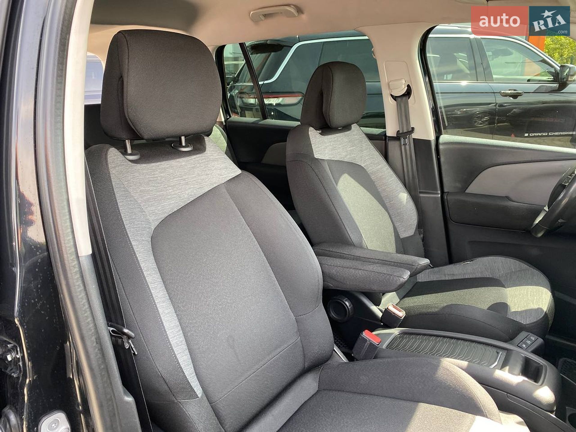 Citroen C4 Picasso 2017 VIN VF73ABHZTGJ896984 фото оголошення 23 з 27