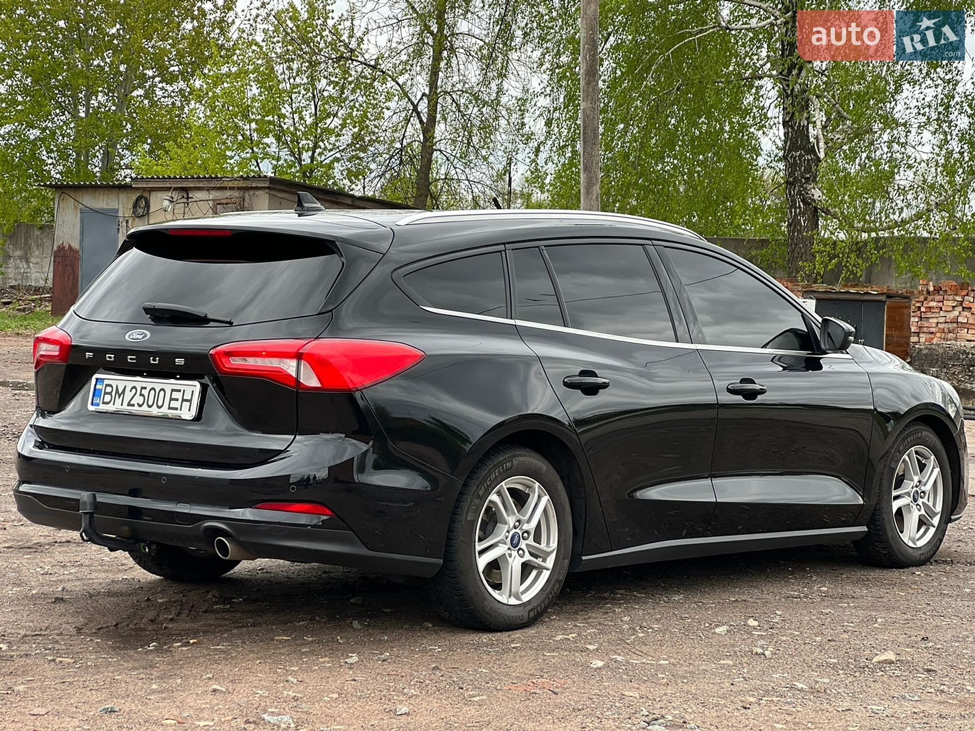 Ford Focus 2019 VIN WF0PXXGCHPKT03657 фото оголошення 3 з 32