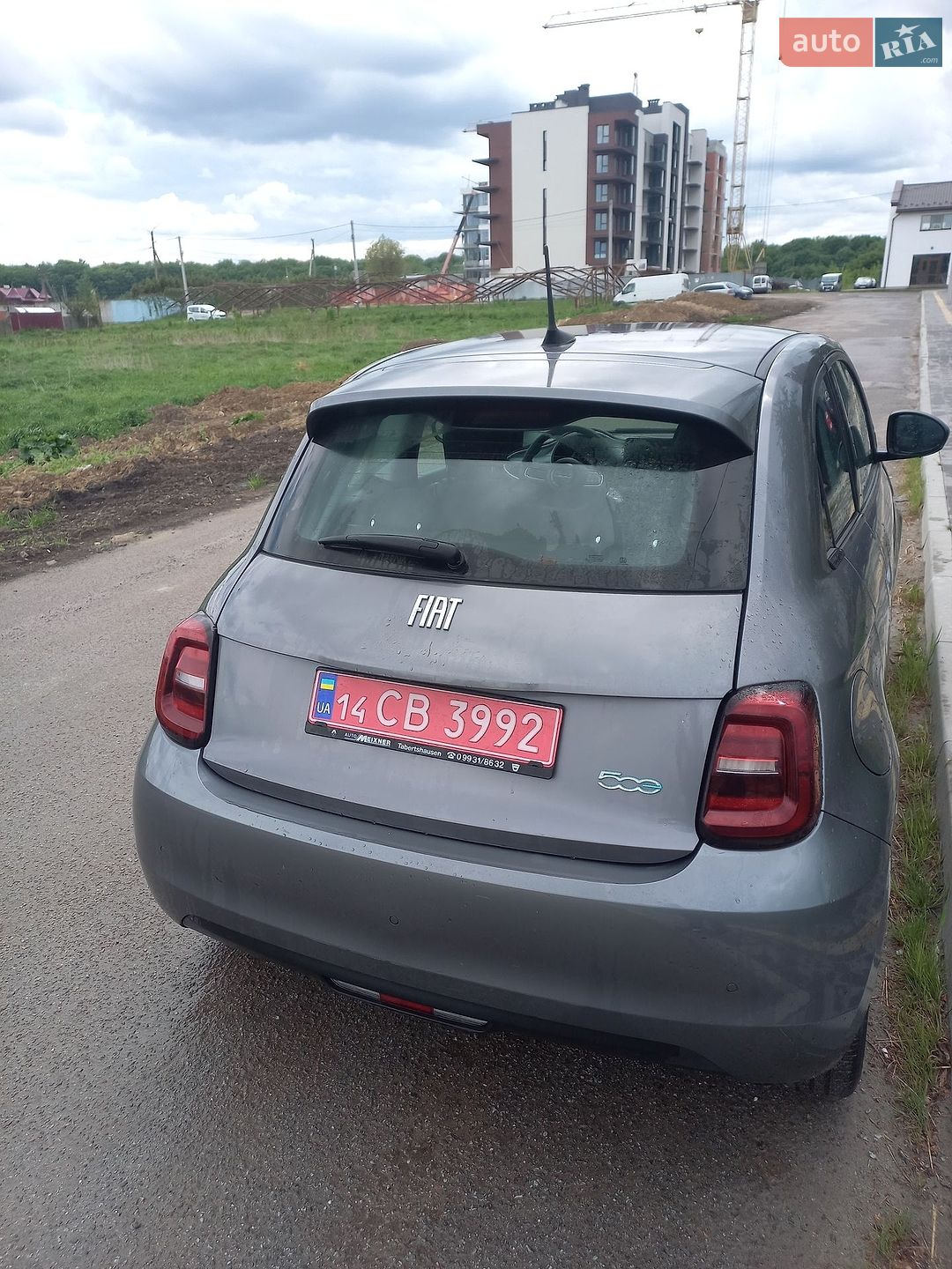 Fiat 500e 2021 VIN ZFAEFAR43MX039184 фото оголошення 4 з 17