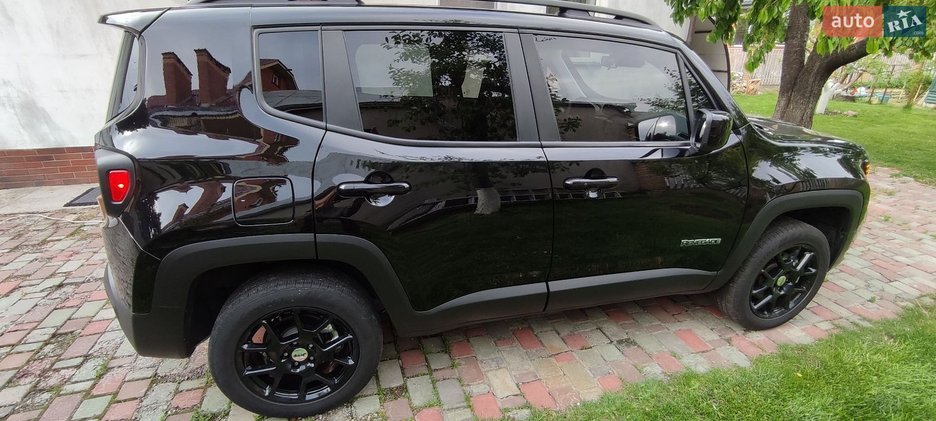 Jeep Renegade 2022 VIN ZACNJDB11NPN69437 фото оголошення 20 з 68