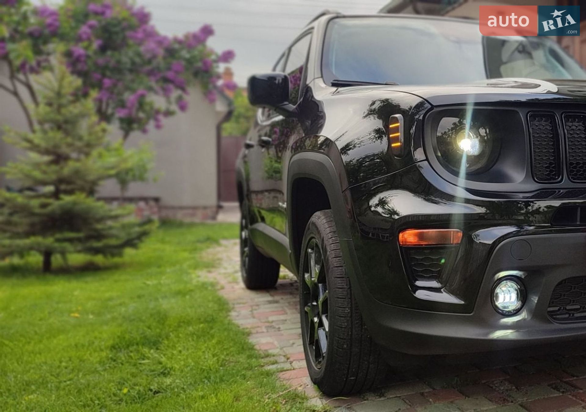 Jeep Renegade 2022 VIN ZACNJDB11NPN69437 фото оголошення 14 з 68