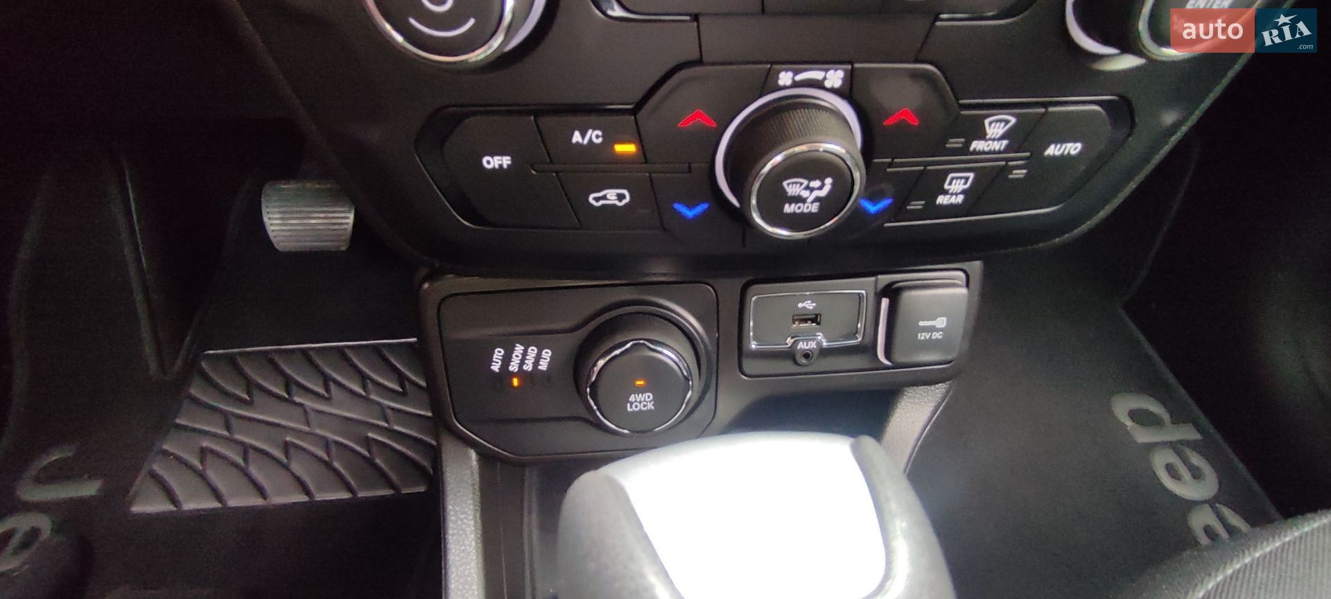 Jeep Renegade 2022 VIN ZACNJDB11NPN69437 фото оголошення 59 з 112