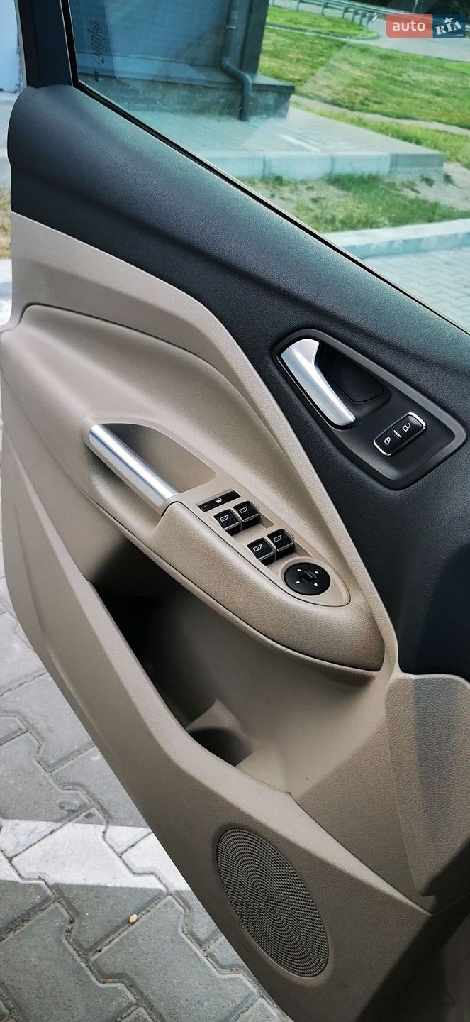 Ford C-Max 2016 VIN 1FADP5AU3GL116576 фото оголошення 7 з 15