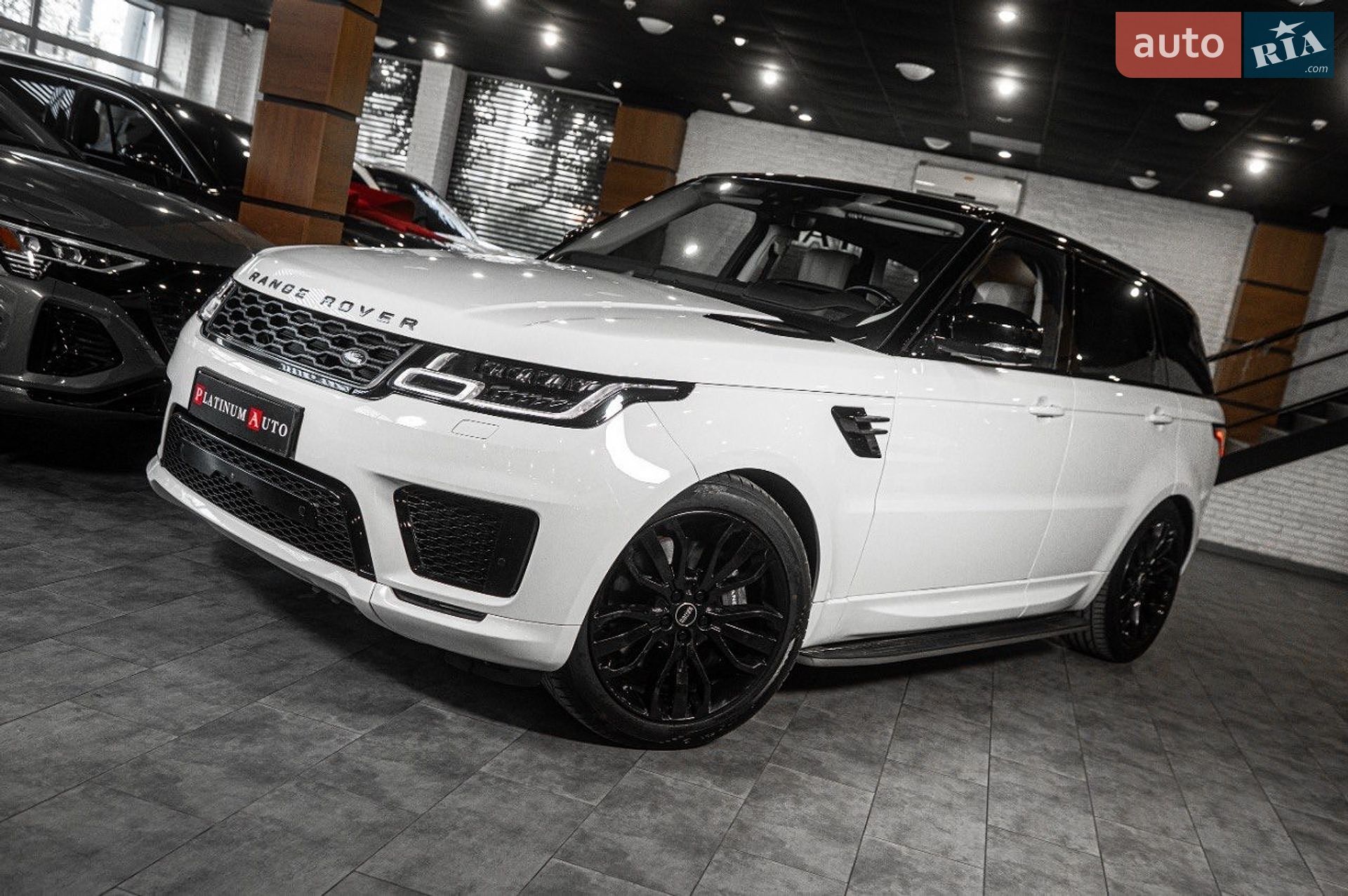 Land Rover Range Rover Sport 2018 VIN SALWA2BK2JA803401 фото оголошення 17 з 71
