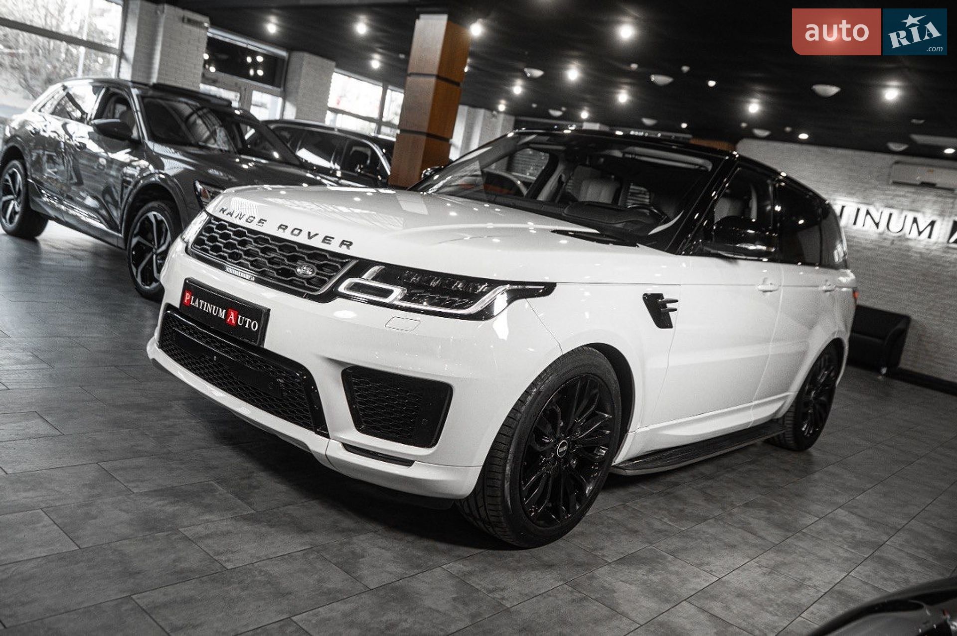 Land Rover Range Rover Sport 2018 VIN SALWA2BK2JA803401 фото оголошення 3 з 71