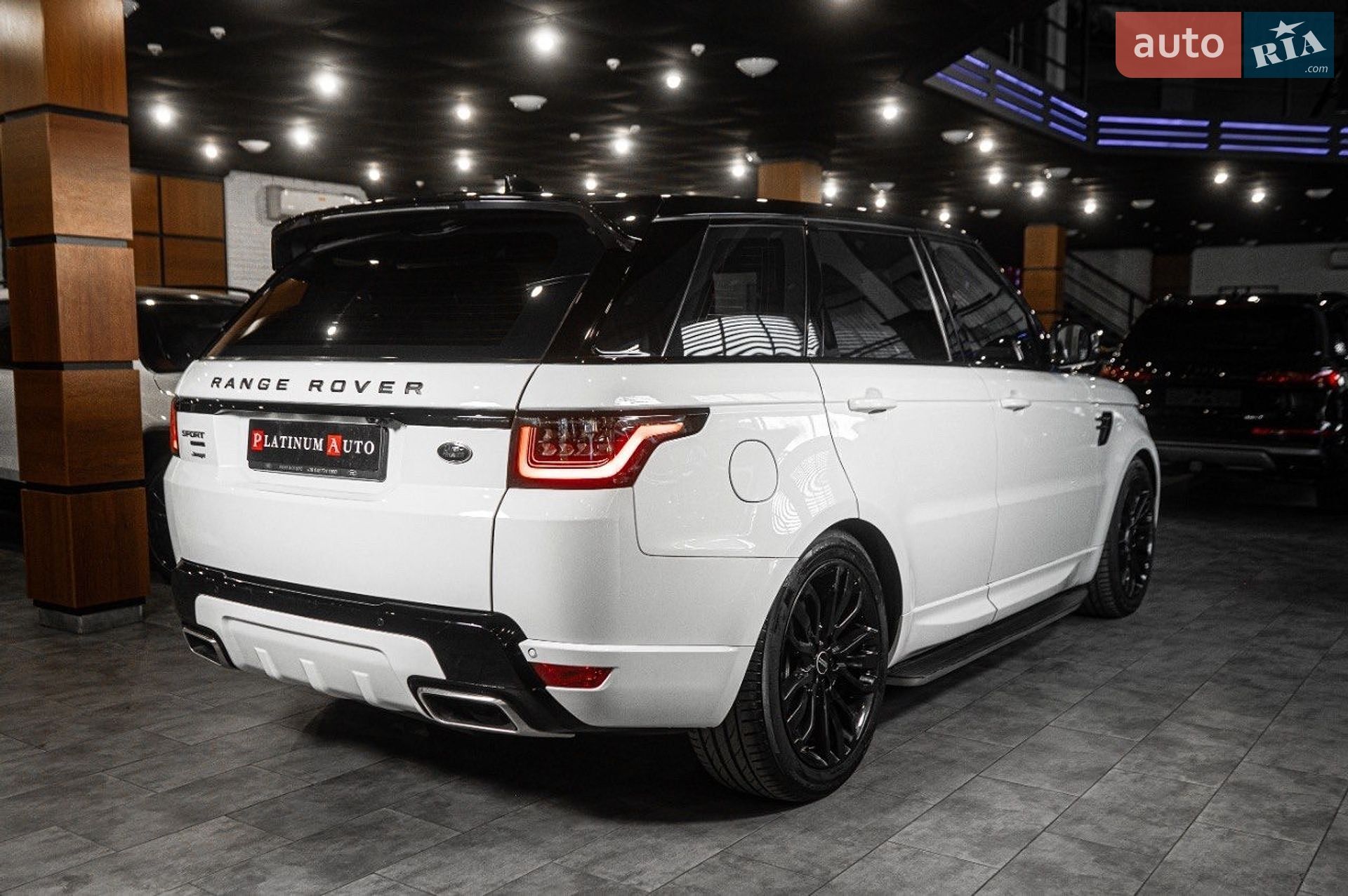 Land Rover Range Rover Sport 2018 VIN SALWA2BK2JA803401 фото оголошення 14 з 71