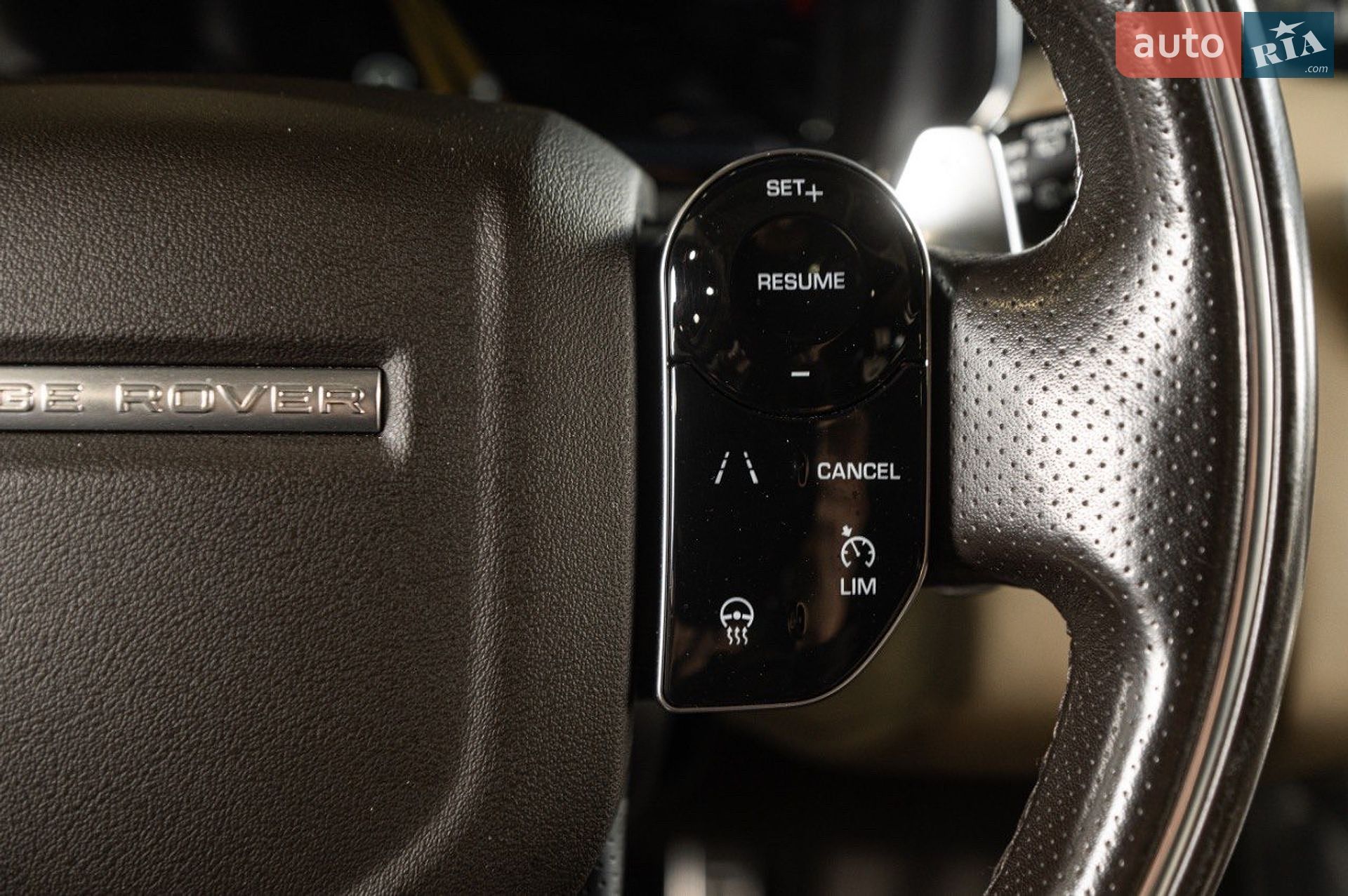Land Rover Range Rover Sport 2018 VIN SALWA2BK2JA803401 фото оголошення 44 з 71