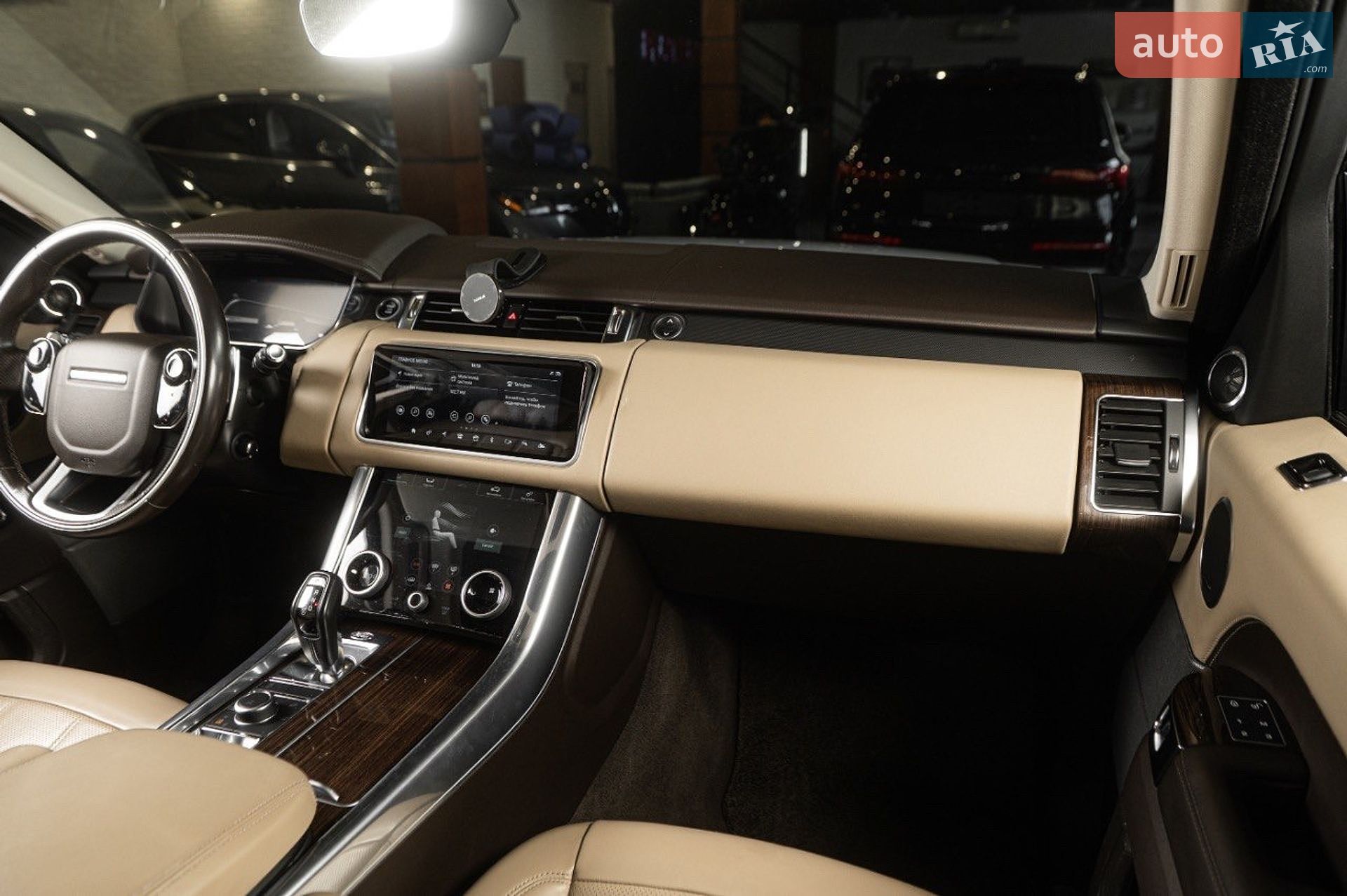 Land Rover Range Rover Sport 2018 VIN SALWA2BK2JA803401 фото оголошення 60 з 71