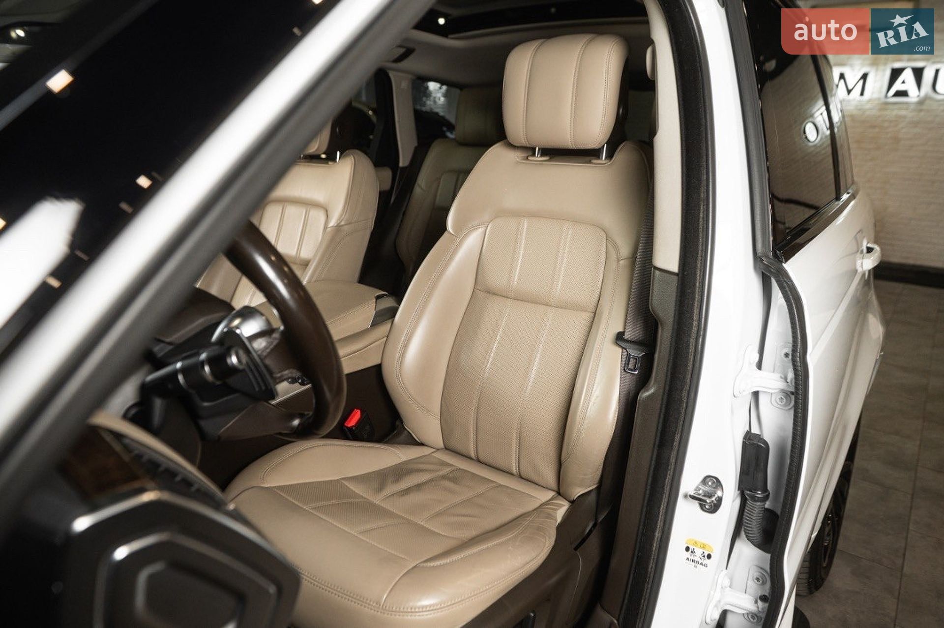 Land Rover Range Rover Sport 2018 VIN SALWA2BK2JA803401 фото оголошення 62 з 71