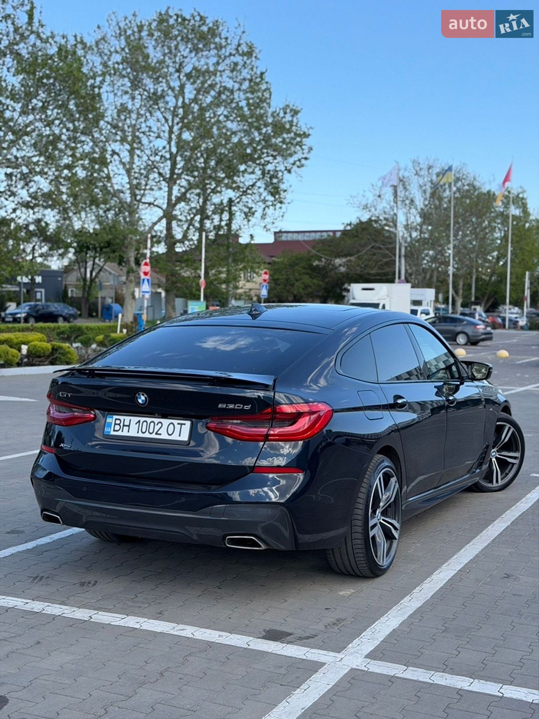 BMW 6 Series GT 2017 VIN WBAJW81060BK58928 фото оголошення 12 з 30