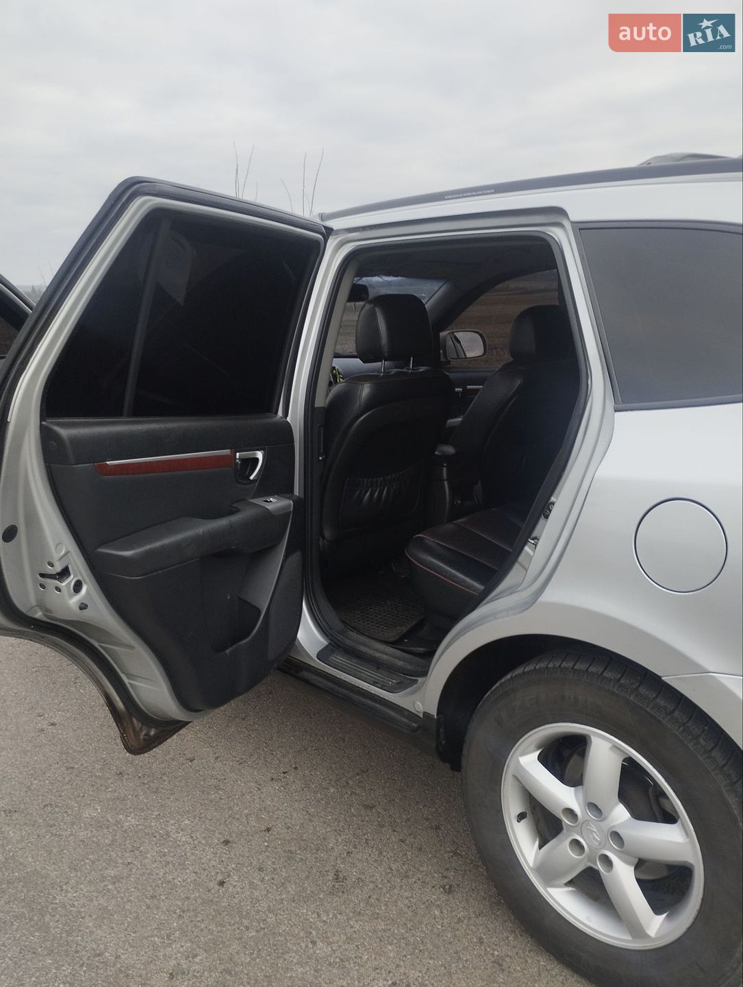 Hyundai Santa FE 2006 VIN KMHSH81WP6U014374 фото оголошення 19 з 27