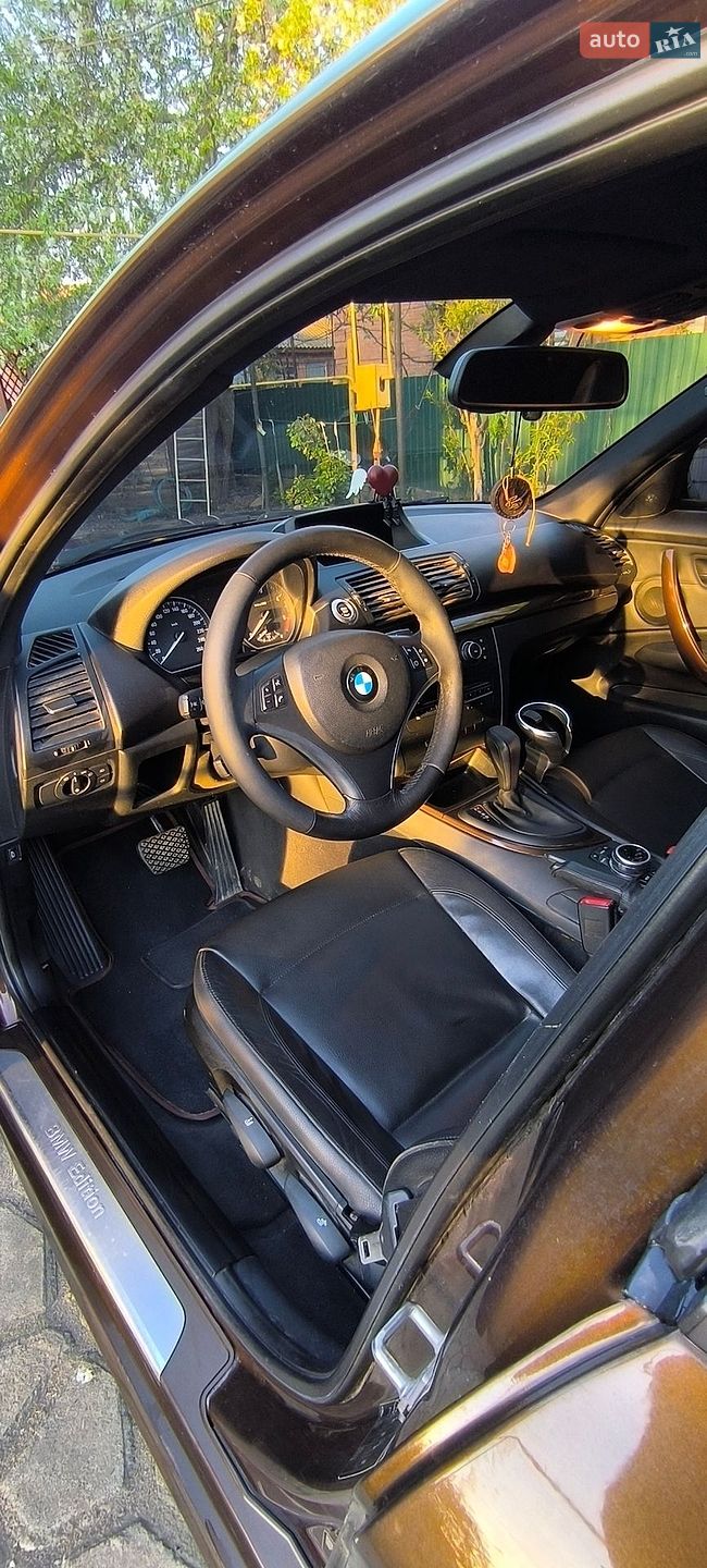 BMW 1 Series 2011 VIN WBAUD91060P507398 фото оголошення 13 з 15