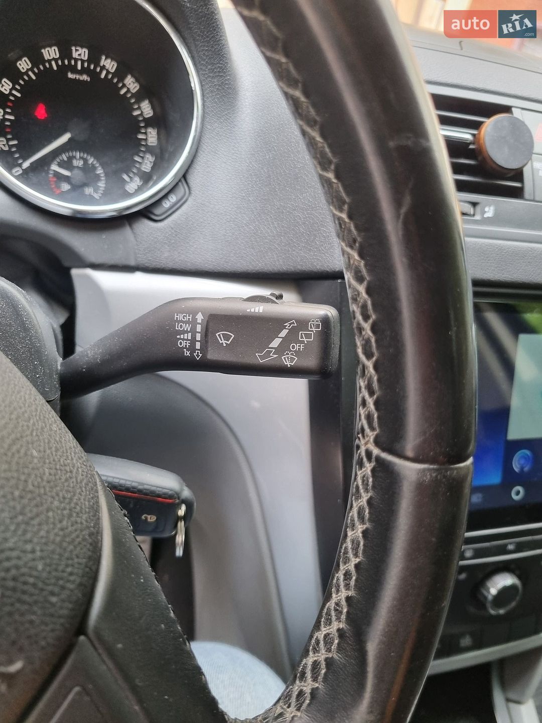 Skoda Yeti 2013 VIN TMBLC65L5D6075595 фото оголошення 9 з 66