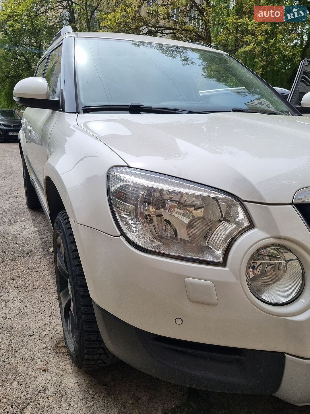 Skoda Yeti 2013 VIN TMBLC65L5D6075595 фото оголошення 15 з 66