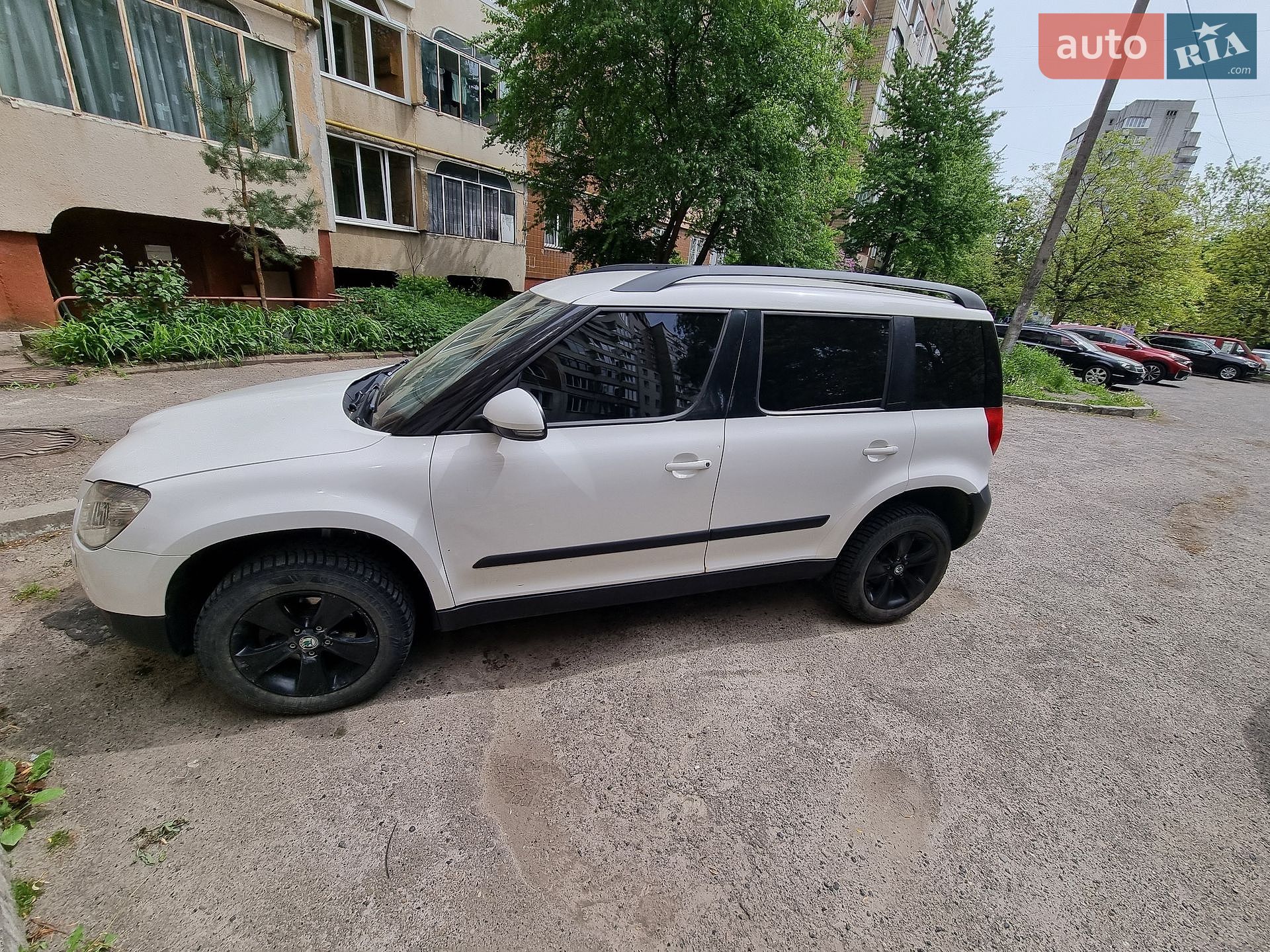 Skoda Yeti 2013 VIN TMBLC65L5D6075595 фото оголошення 17 з 66