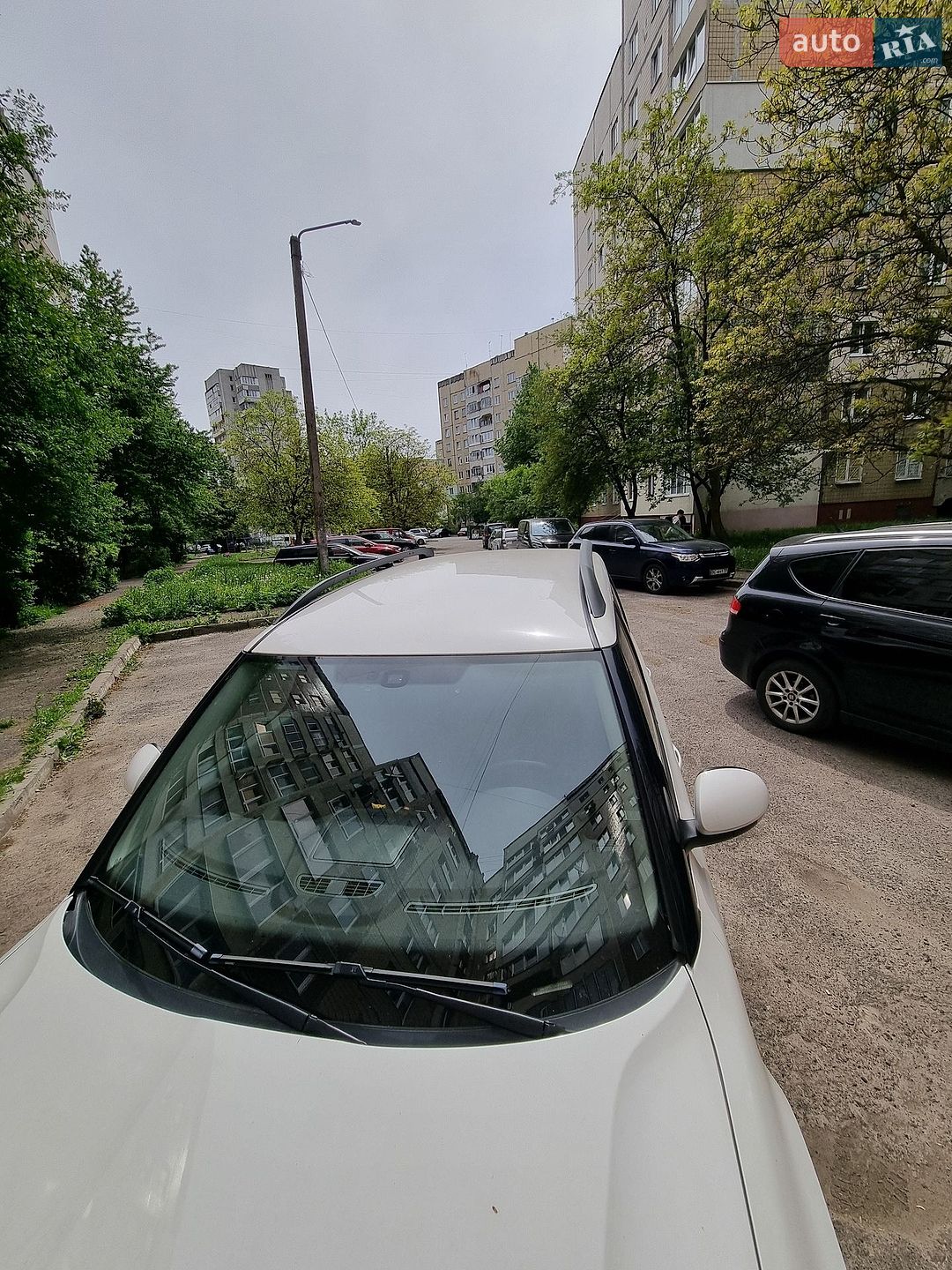 Skoda Yeti 2013 VIN TMBLC65L5D6075595 фото оголошення 18 з 66