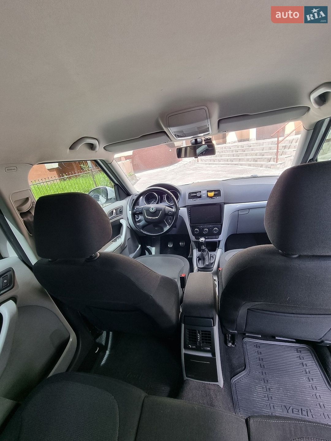 Skoda Yeti 2013 VIN TMBLC65L5D6075595 фото оголошення 25 з 66