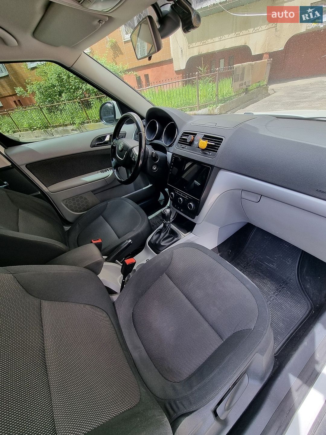 Skoda Yeti 2013 VIN TMBLC65L5D6075595 фото оголошення 27 з 66