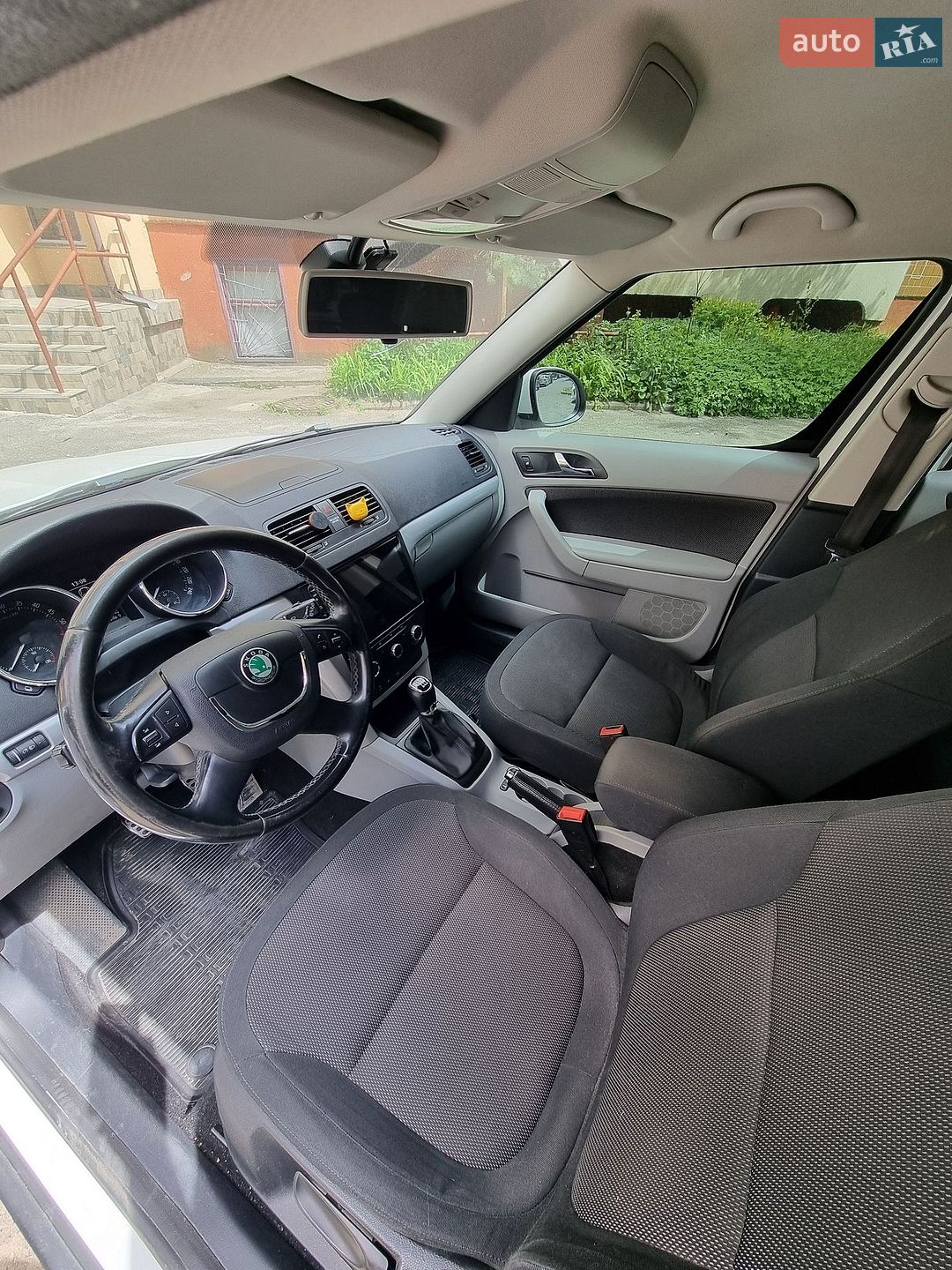 Skoda Yeti 2013 VIN TMBLC65L5D6075595 фото оголошення 40 з 66