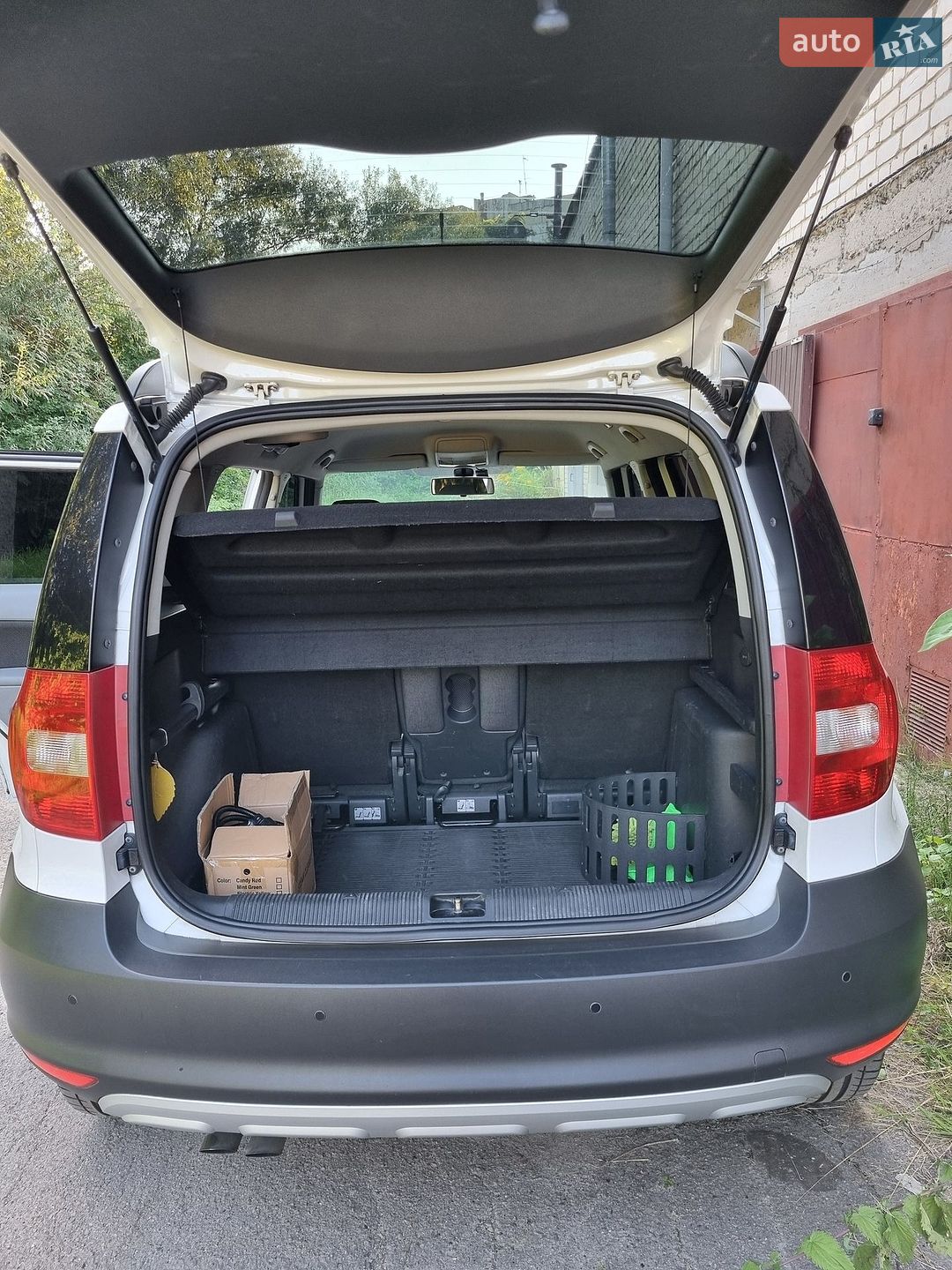 Skoda Yeti 2013 VIN TMBLC65L5D6075595 фото оголошення 64 з 66