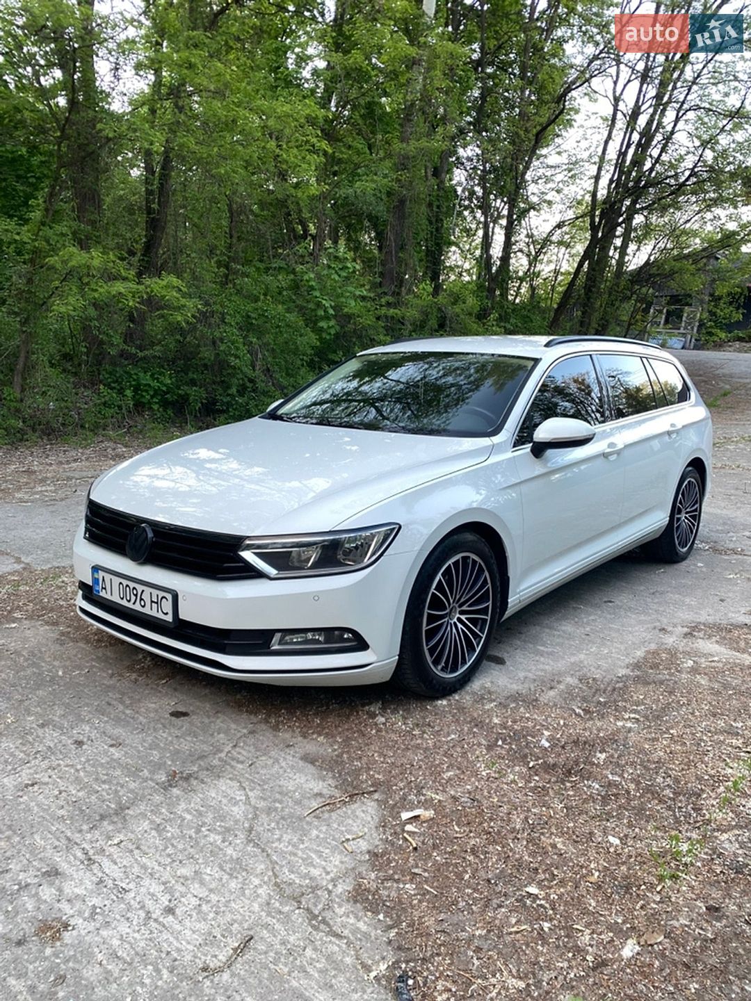 Volkswagen Passat 2015 VIN WVWZZZ3CZGP014490 фото оголошення 4 з 26