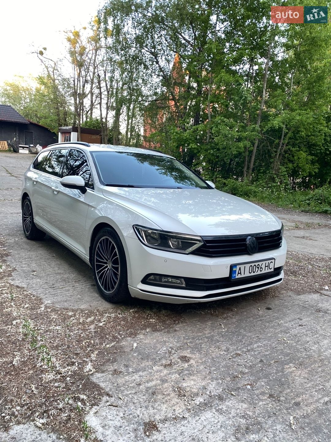 Volkswagen Passat 2015 VIN WVWZZZ3CZGP014490 фото оголошення 5 з 26