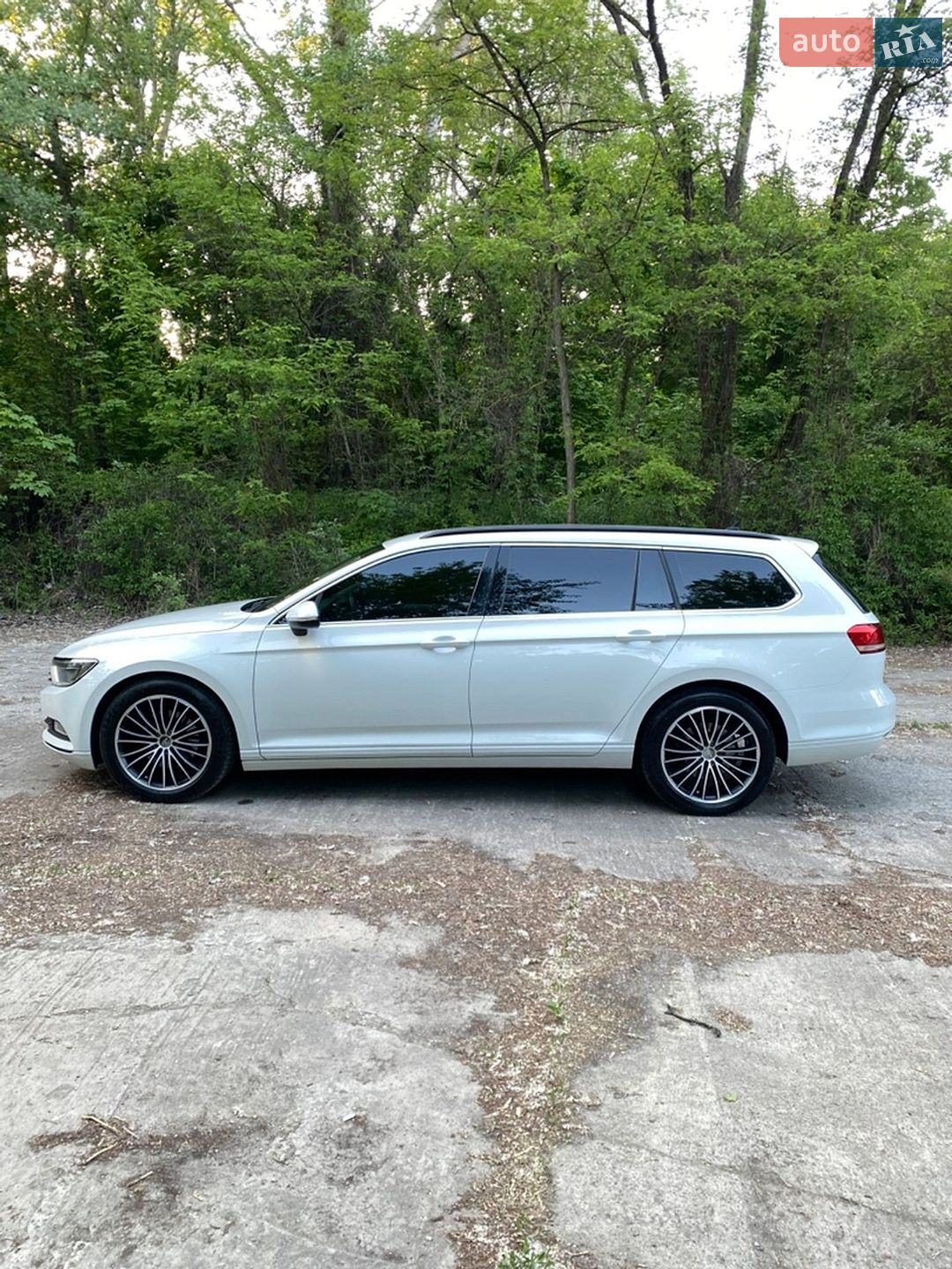 Volkswagen Passat 2015 VIN WVWZZZ3CZGP014490 фото оголошення 9 з 26