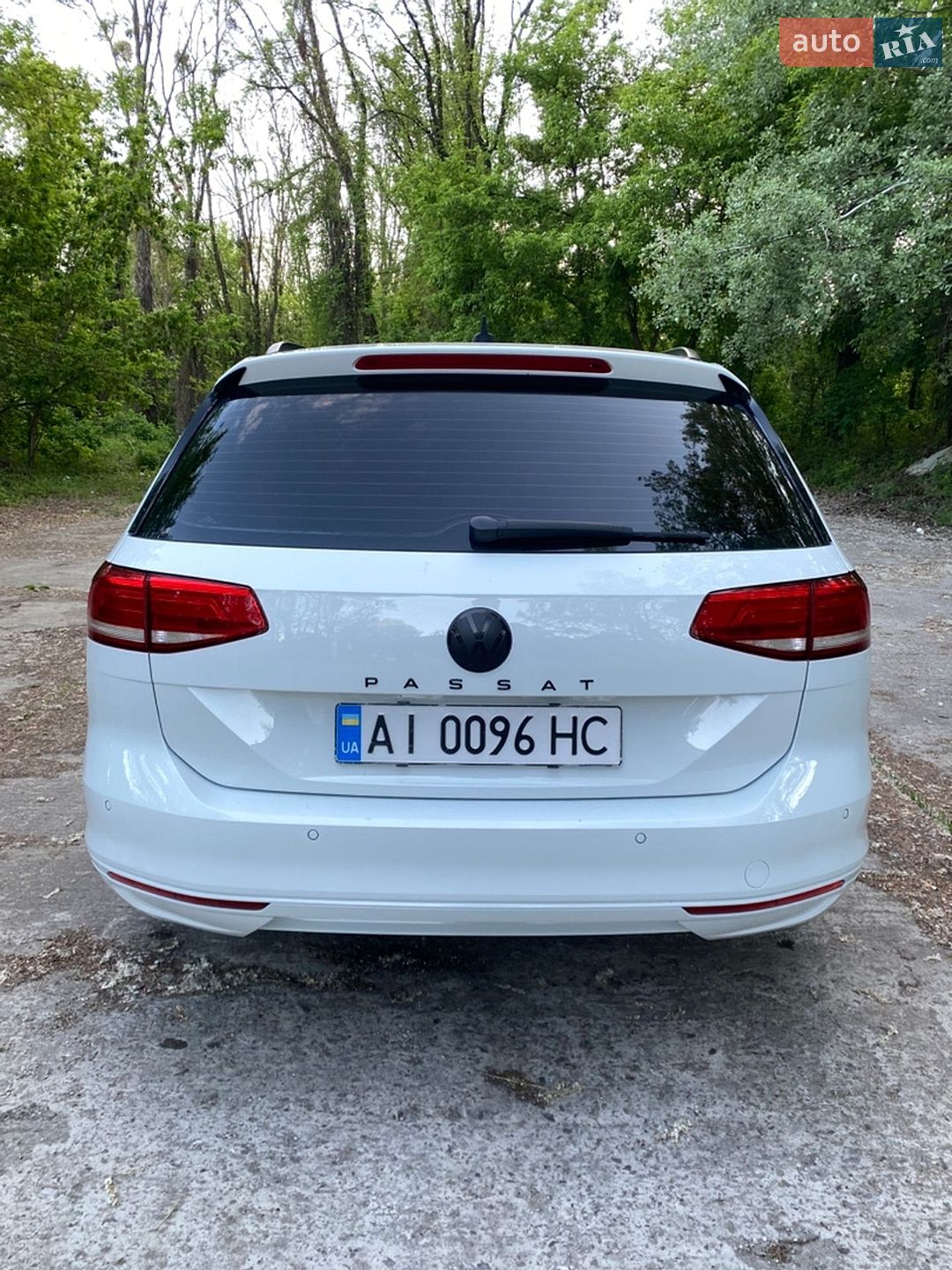 Volkswagen Passat 2015 VIN WVWZZZ3CZGP014490 фото оголошення 16 з 26