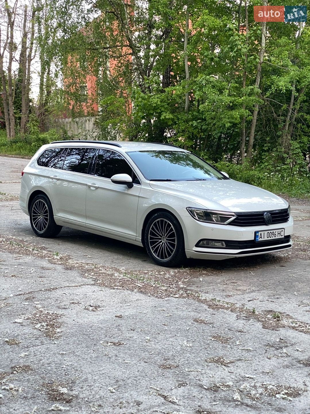 Volkswagen Passat 2015 VIN WVWZZZ3CZGP014490 фото оголошення 8 з 26