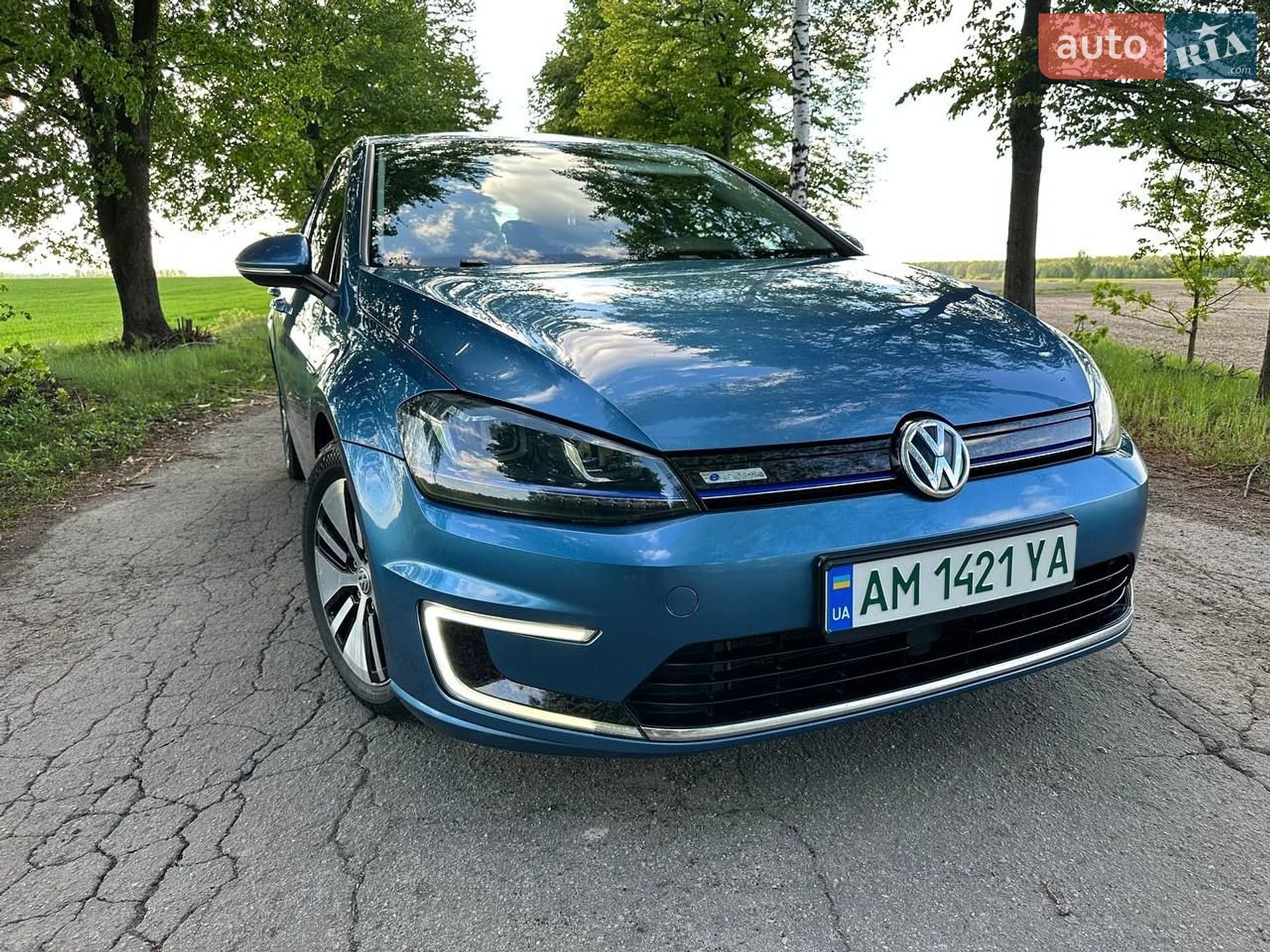 Volkswagen e-Golf 2014 VIN WVWZZZAUZFW901365 фото оголошення 3 з 18