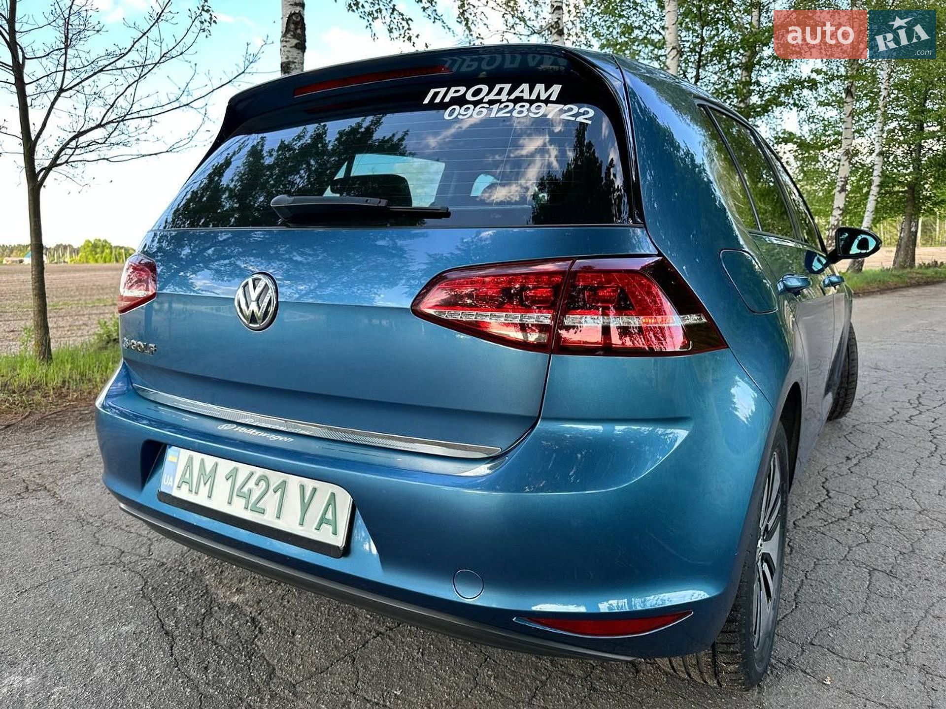 Volkswagen e-Golf 2014 VIN WVWZZZAUZFW901365 фото оголошення 7 з 18
