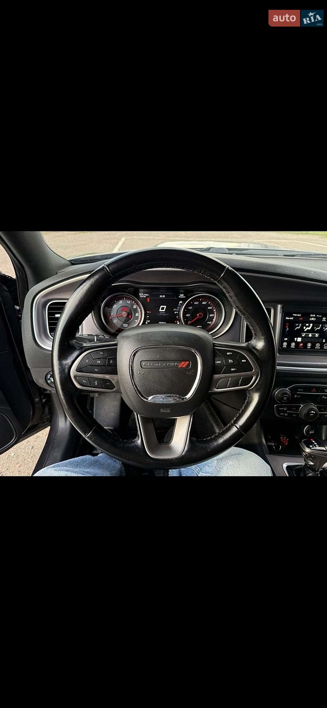 Dodge Charger 2020 VIN 2C3CDXBG4LH110963 фото оголошення 5 з 18