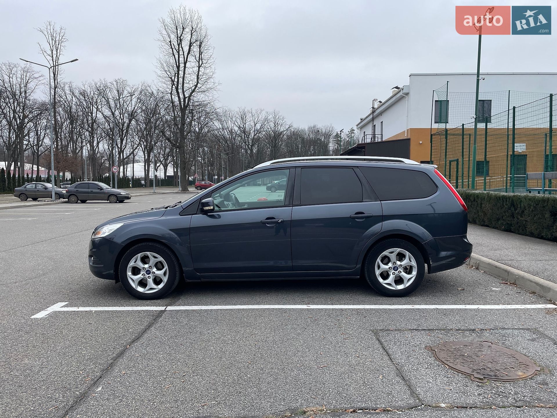 Ford Focus 2010 VIN WF0SXXGCDSAA75323 фото оголошення 7 з 27
