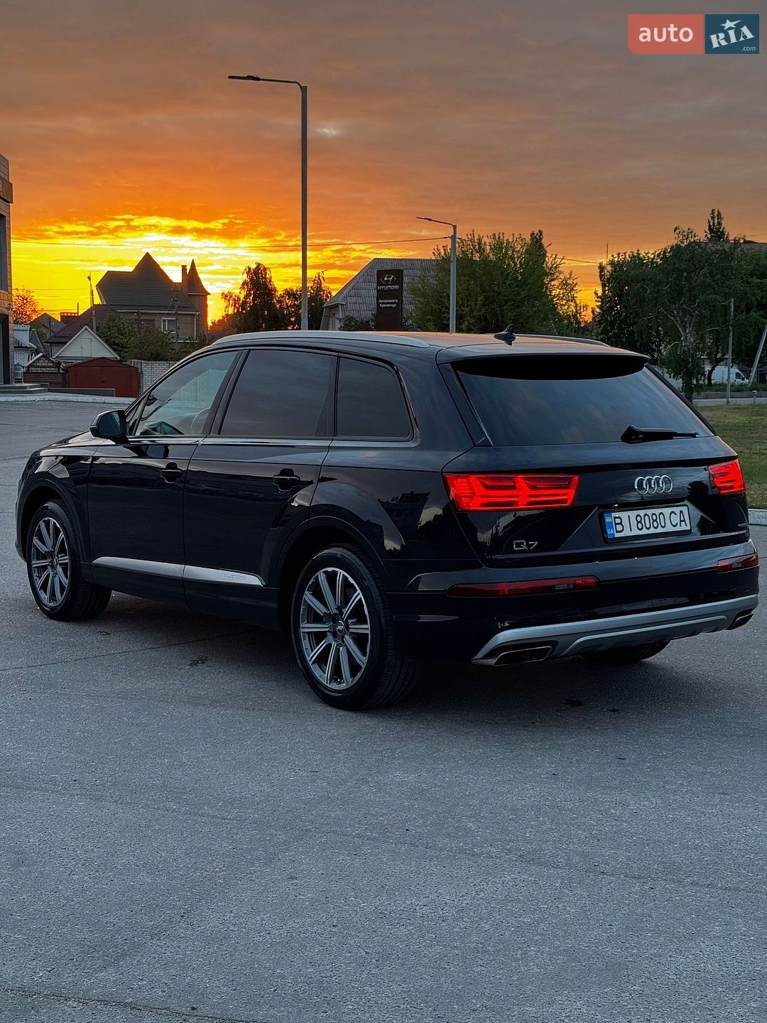 Audi Q7 2017 VIN WA1AHAF70HD050158 фото оголошення 11 з 39