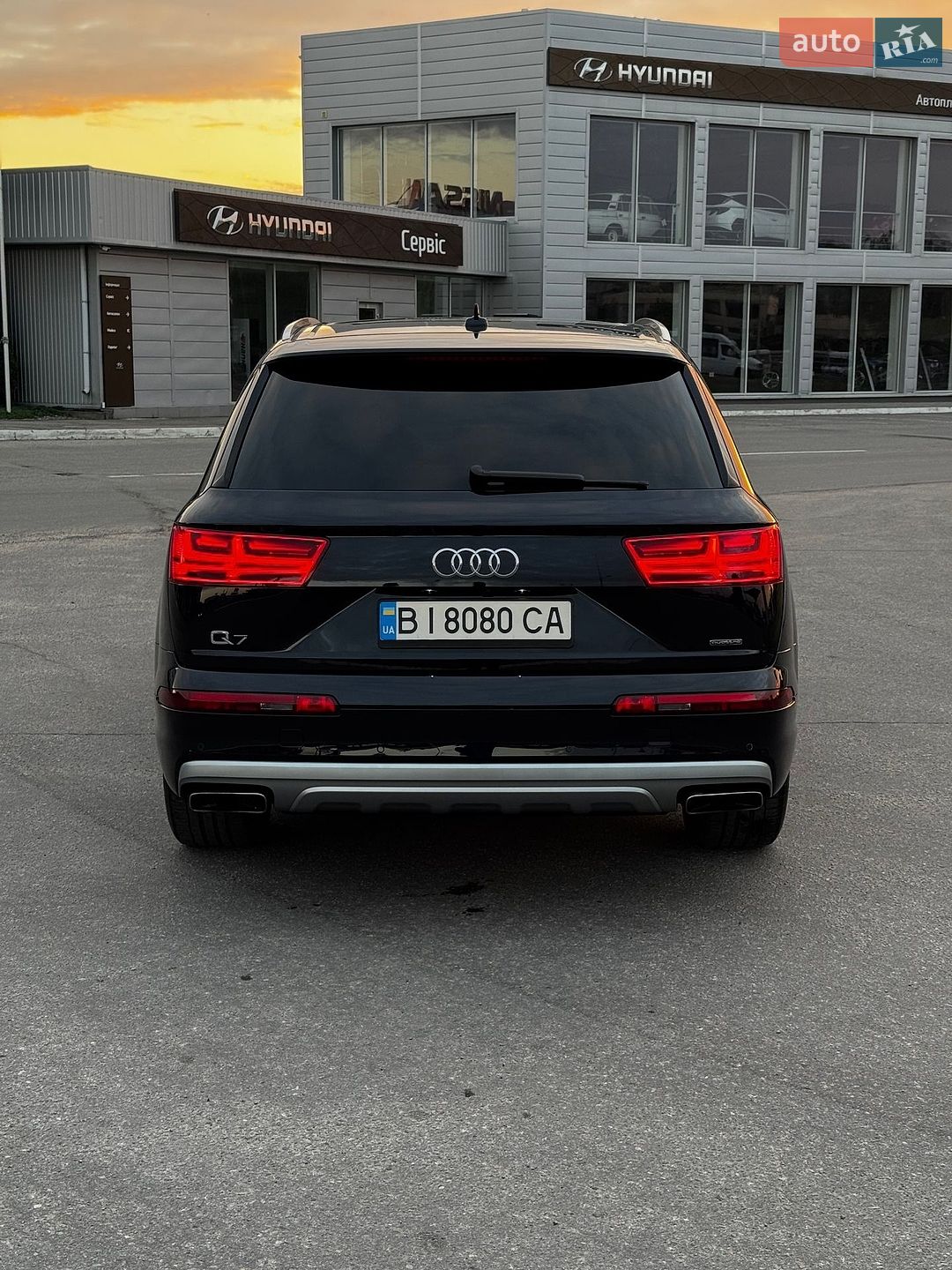 Audi Q7 2017 VIN WA1AHAF70HD050158 фото оголошення 12 з 39