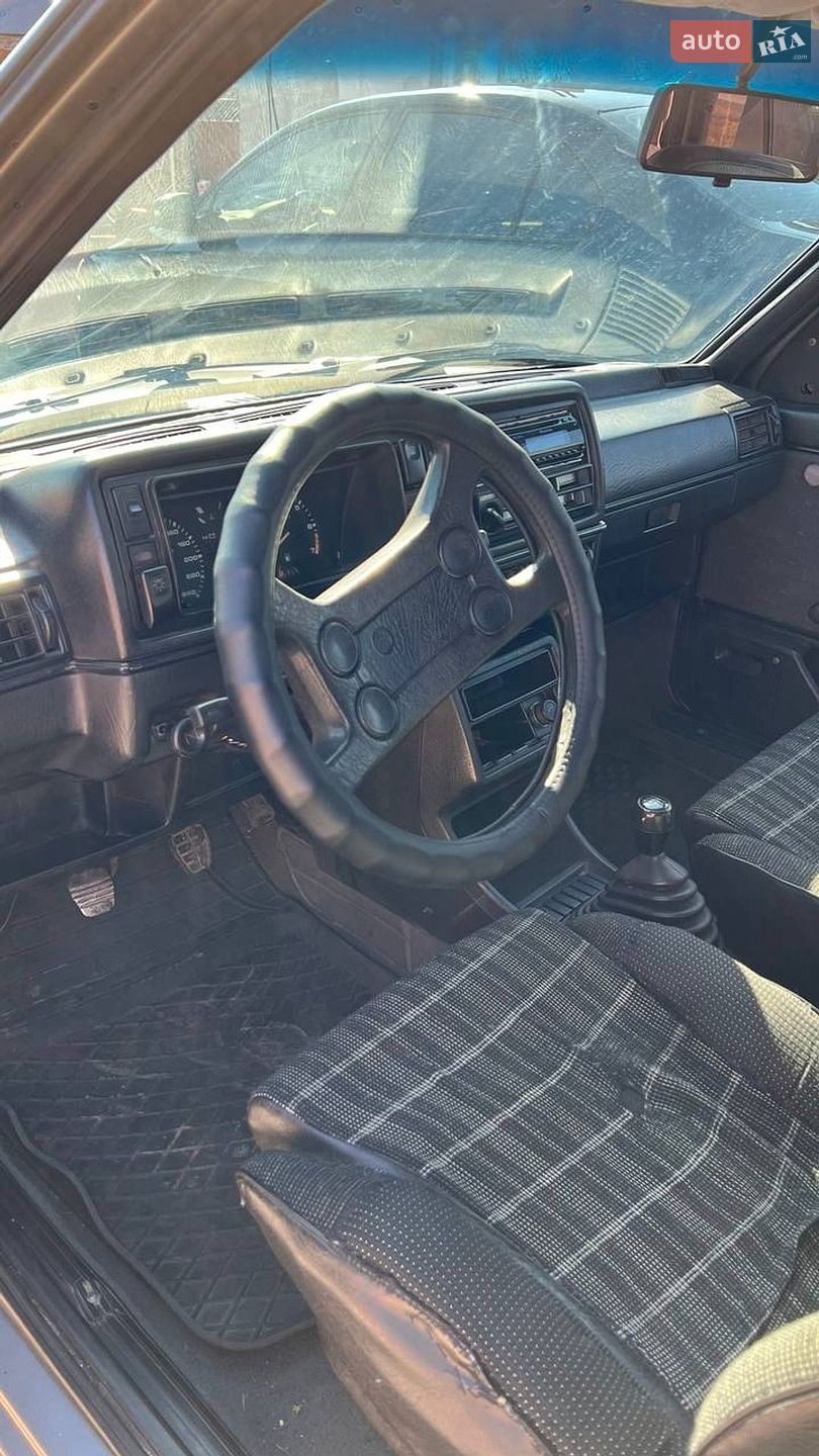 Volkswagen Jetta 1986 VIN WVWZZZ16ZGW214969 фото оголошення 4 з 11