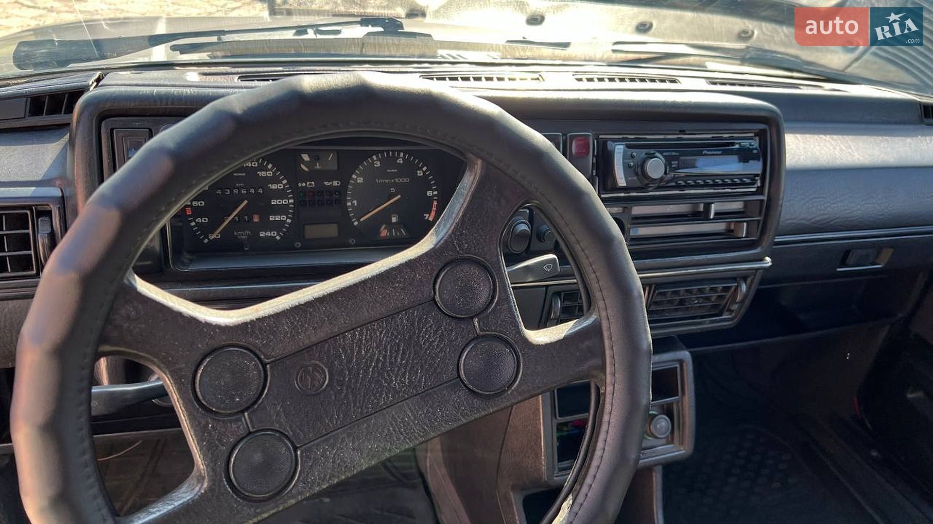 Volkswagen Jetta 1986 VIN WVWZZZ16ZGW214969 фото оголошення 6 з 11