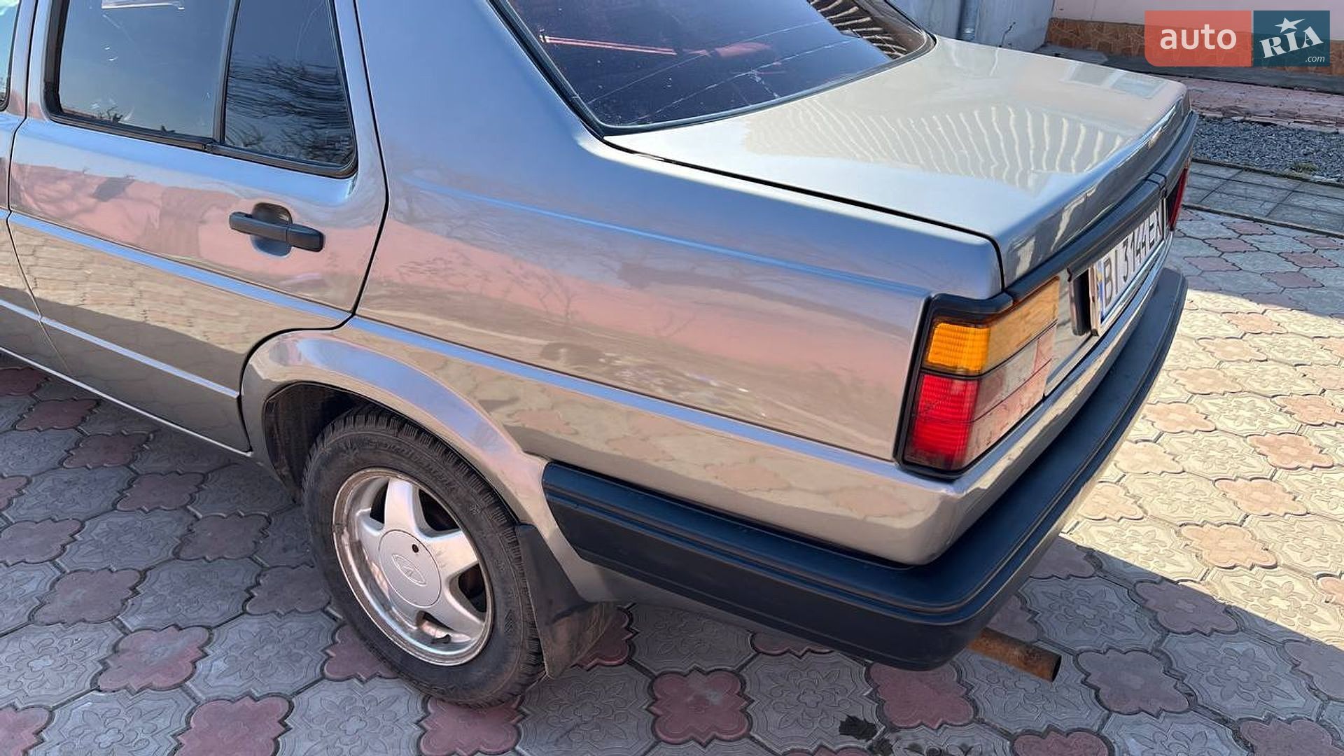Volkswagen Jetta 1986 VIN WVWZZZ16ZGW214969 фото оголошення 9 з 11
