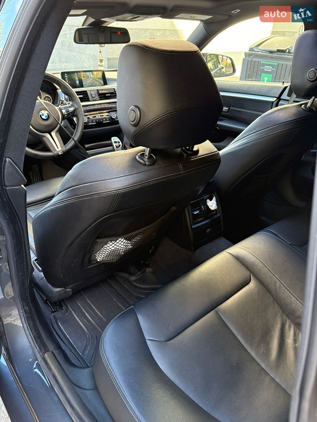 BMW 4 Series 2019 VIN WBA4J3C00LBL11929 фото оголошення 7 з 10
