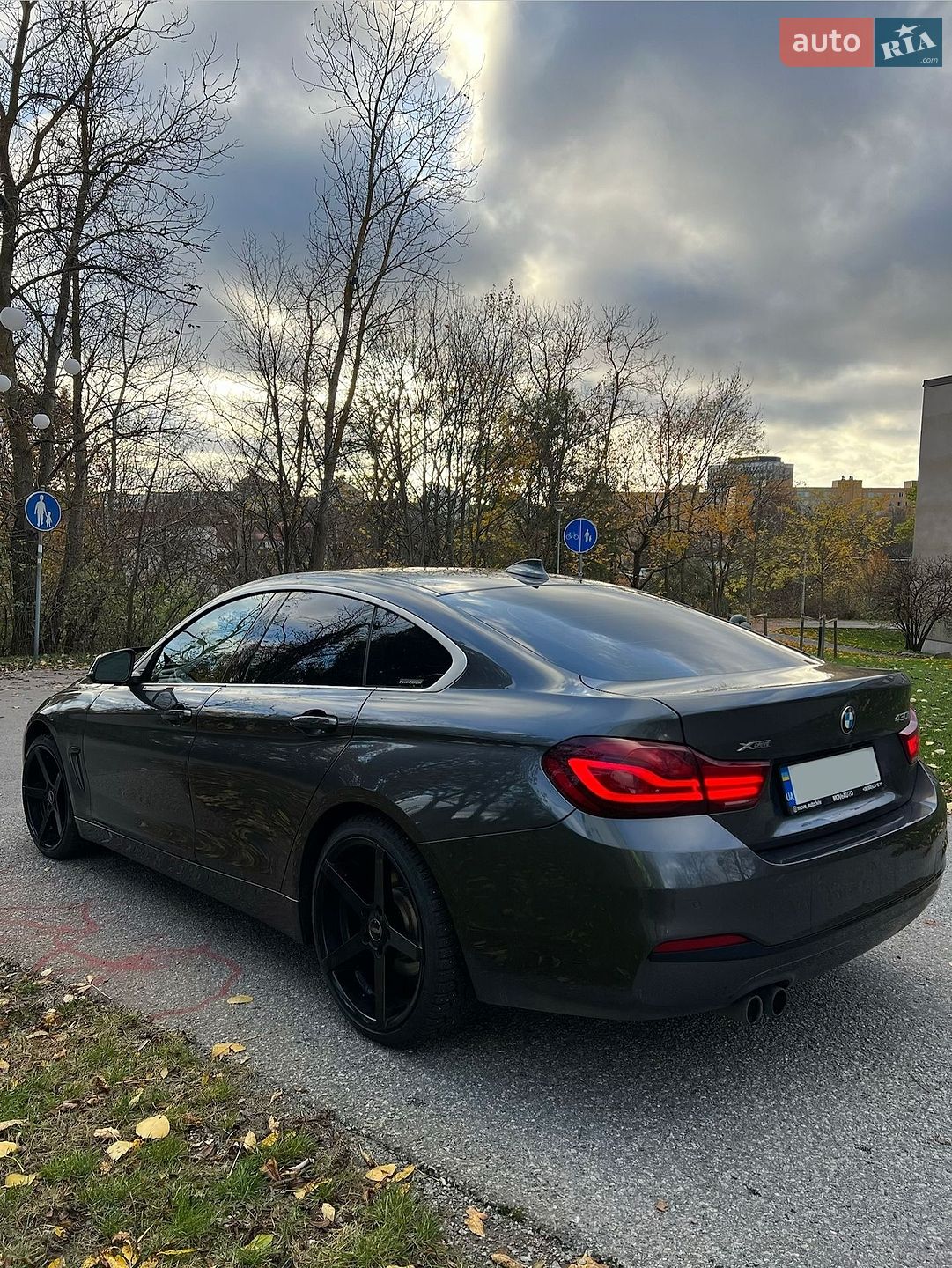 BMW 4 Series 2019 VIN WBA4J3C00LBL11929 фото оголошення 3 з 10