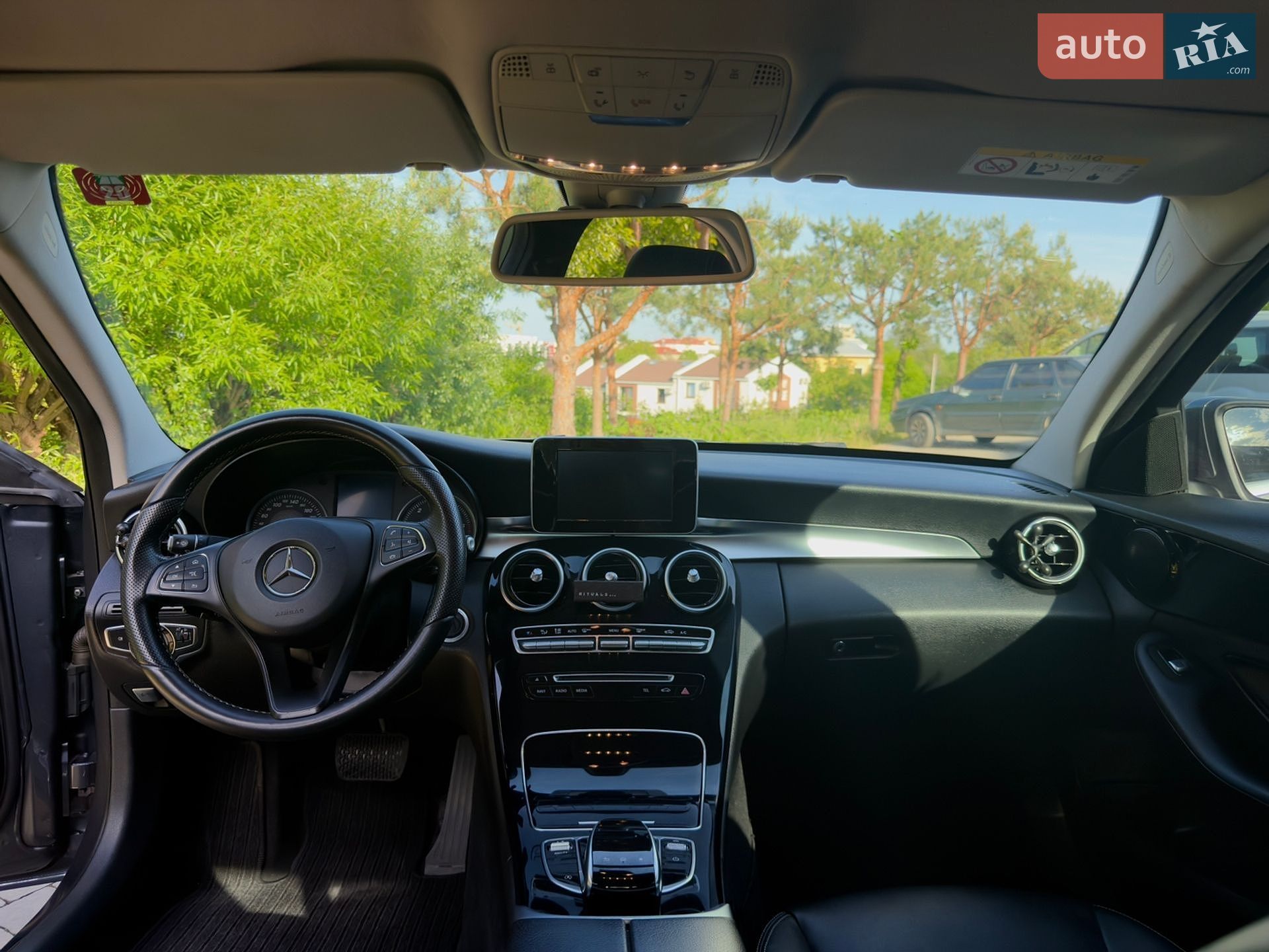 Mercedes-Benz C-Class 2015 VIN WDD2050361F160474 фото оголошення 20 з 20