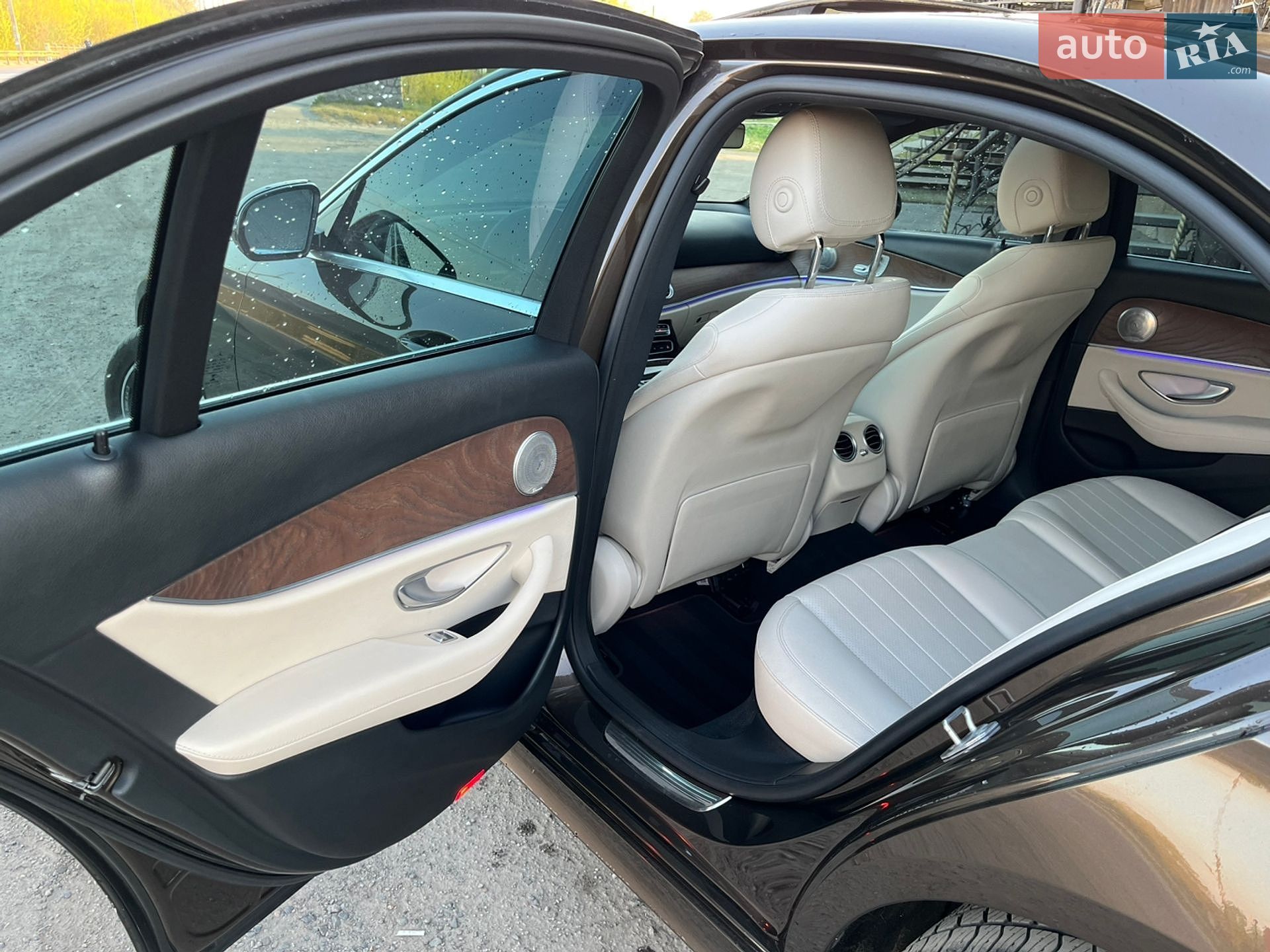 Mercedes-Benz E-Class 2016 VIN WDDZF4JBXHA120235 фото оголошення 11 з 18