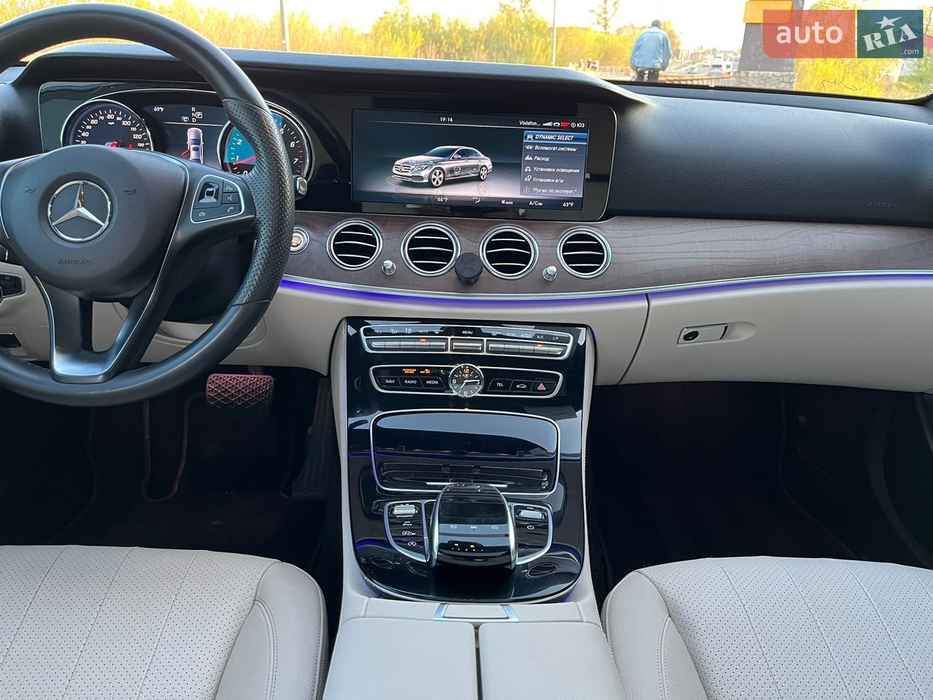 Mercedes-Benz E-Class 2016 VIN WDDZF4JBXHA120235 фото оголошення 16 з 18